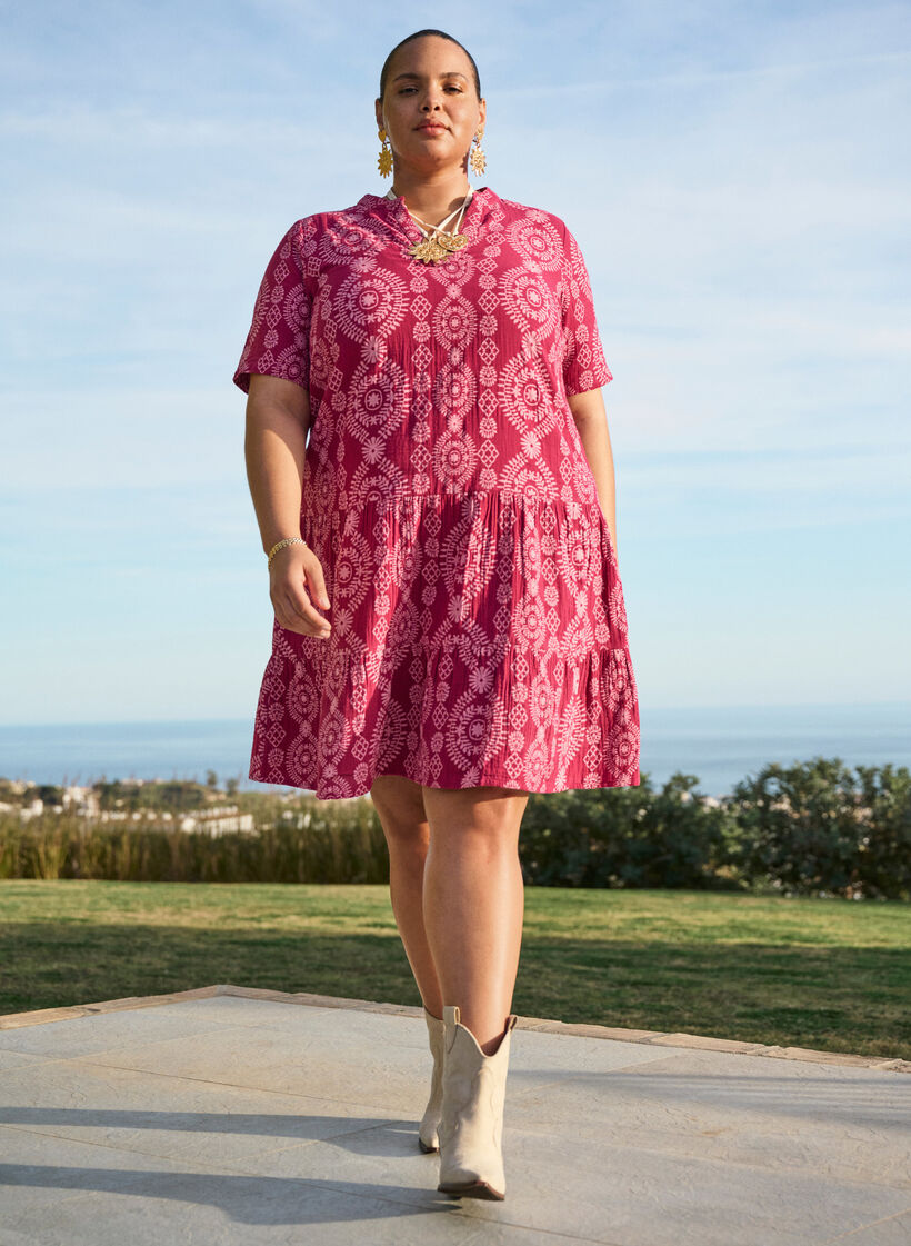 Robe courte en mousseline de coton avec motif, 9992, Image image number 0