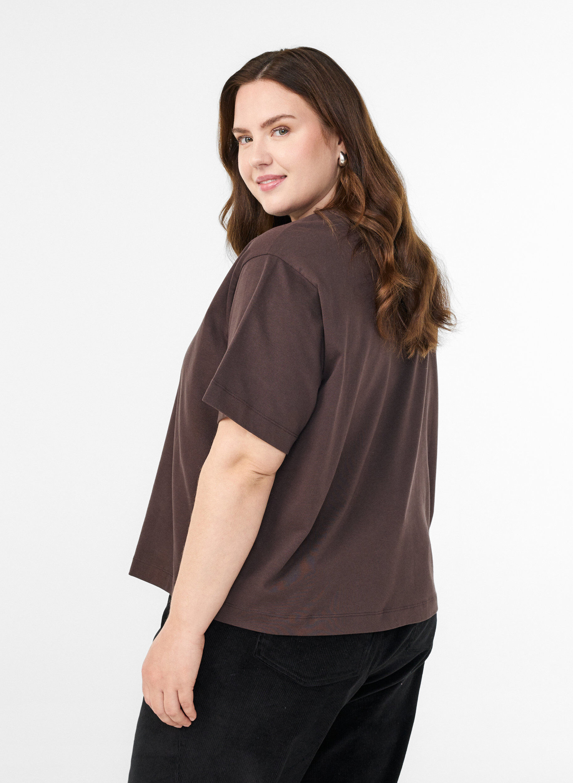 Zizzi T-shirt boxy en coton, Marron, Model image number 2