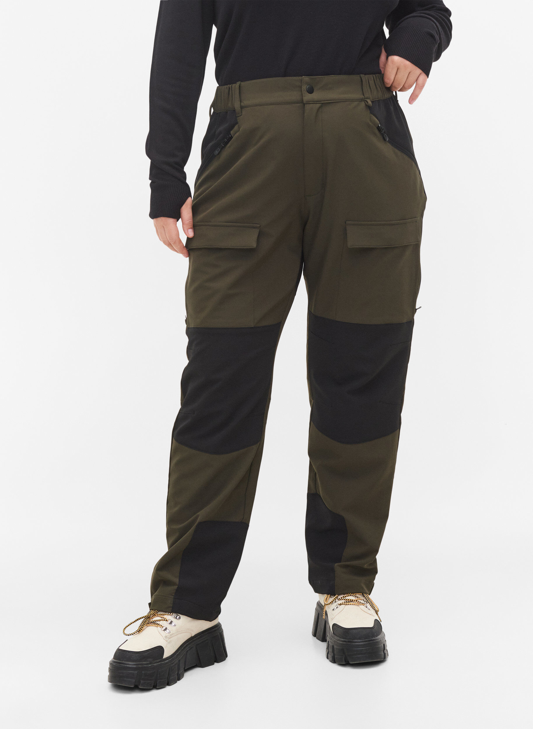 Zizzi Pantalon de randonn&eacute;e imperm&eacute;able avec poches, Forest Night, Model image number 2