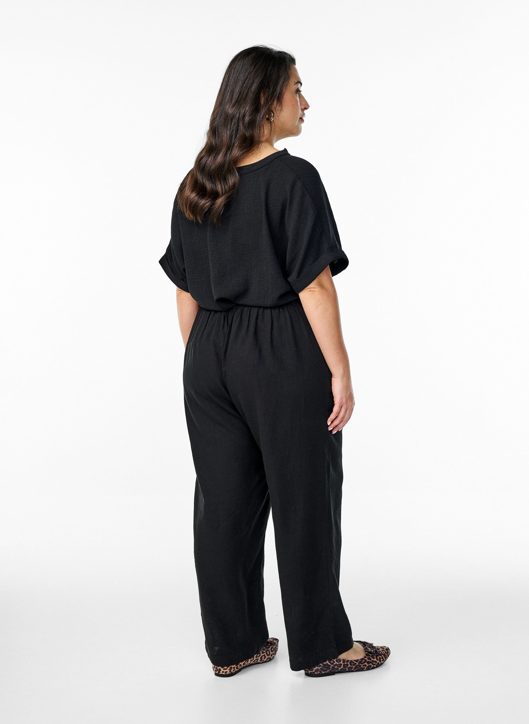 ZizziPantalon ample en lin et viscose, Noir, Model image number 1