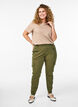 Pantalon slim fit avec poches cargo, Vert, Model image number 0