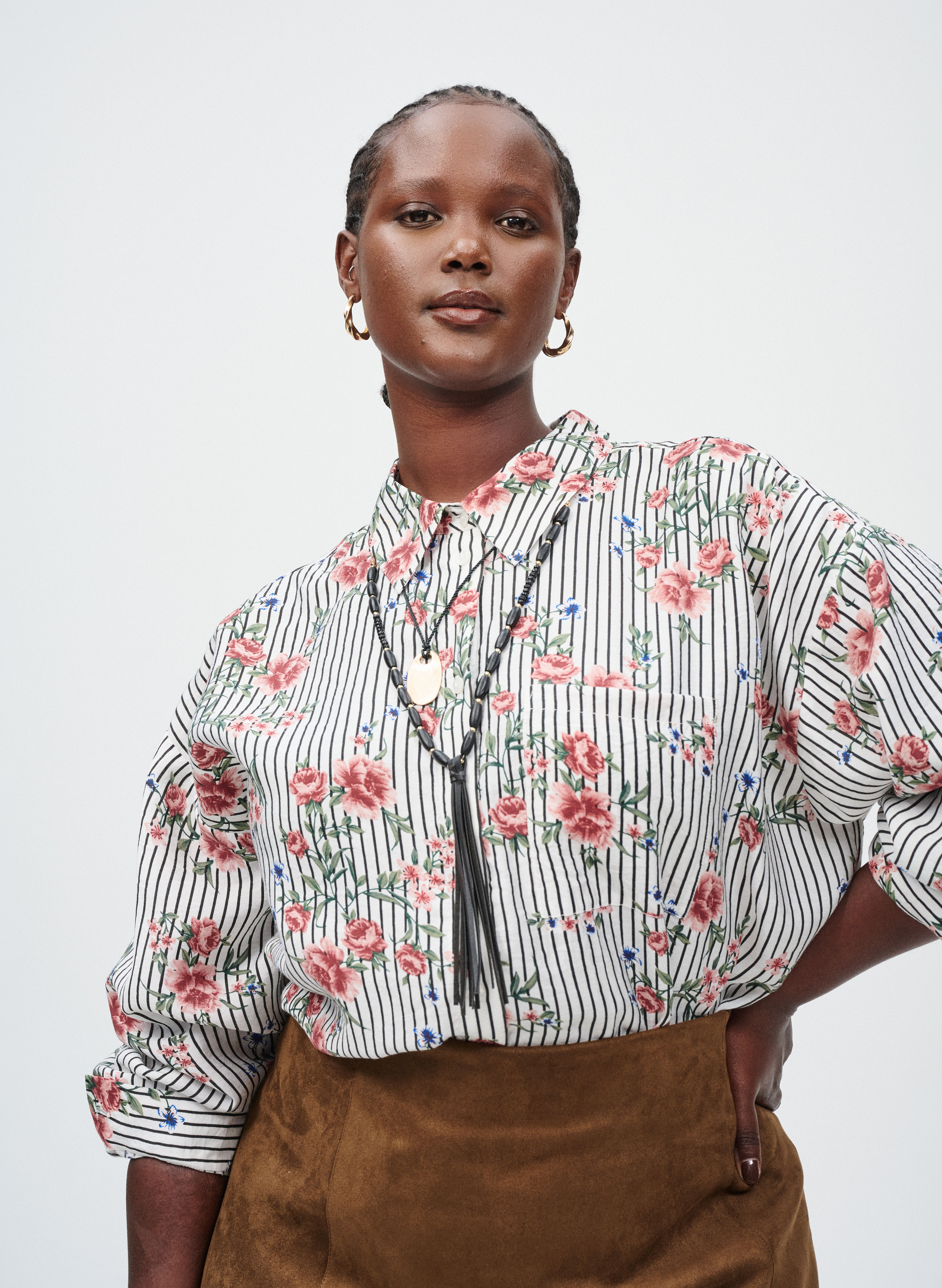 Zizzi Chemise &agrave; imprim&eacute; floral, , Model