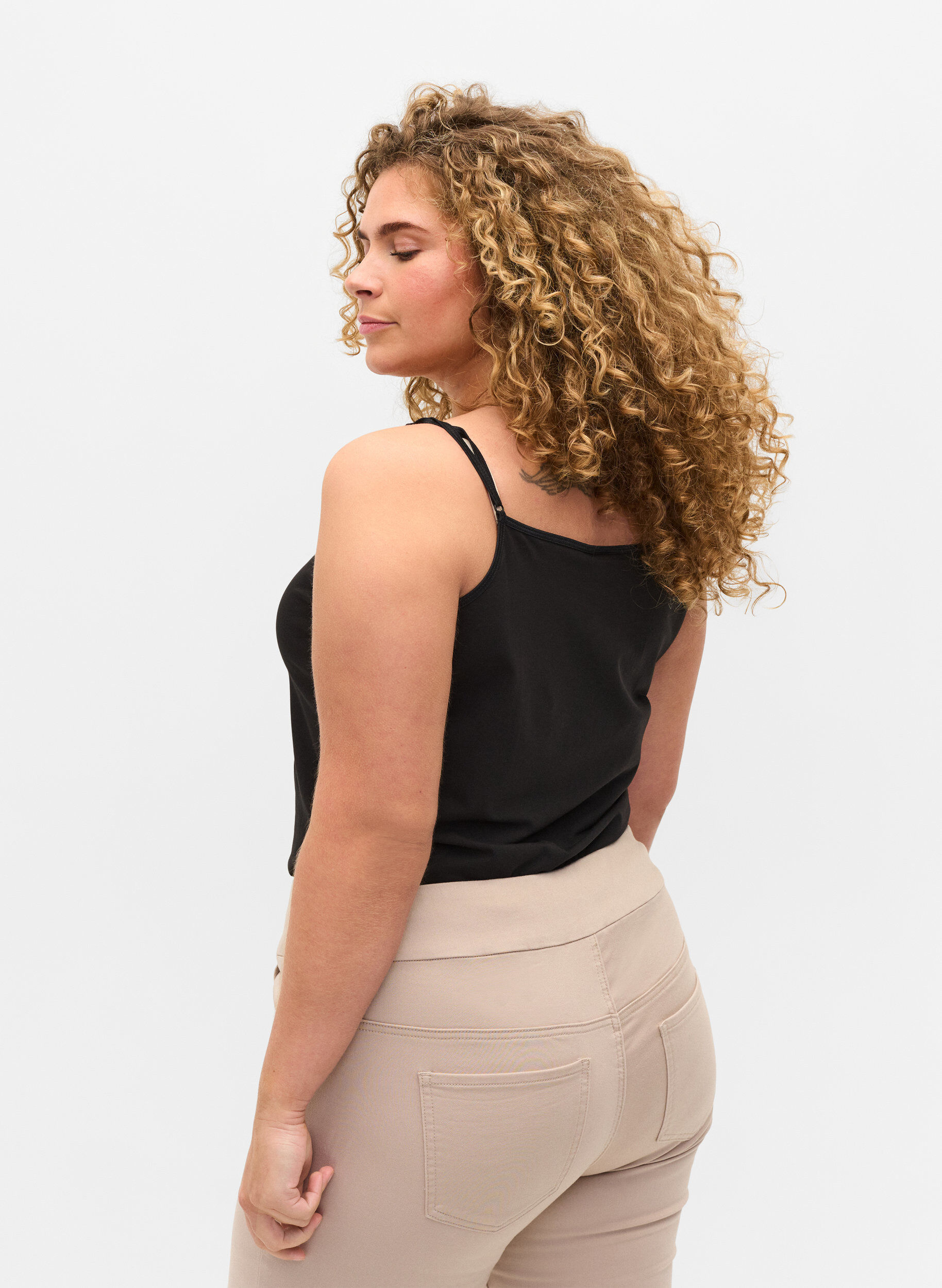 Zizzi Top basique, Black, Model image number 1