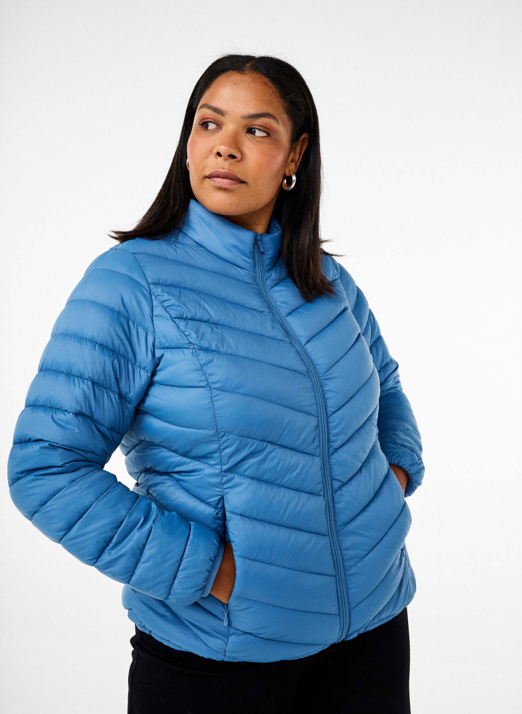 Zizzi Veste l&eacute;g&egrave;re avec poches, Bleu, Model image number 0