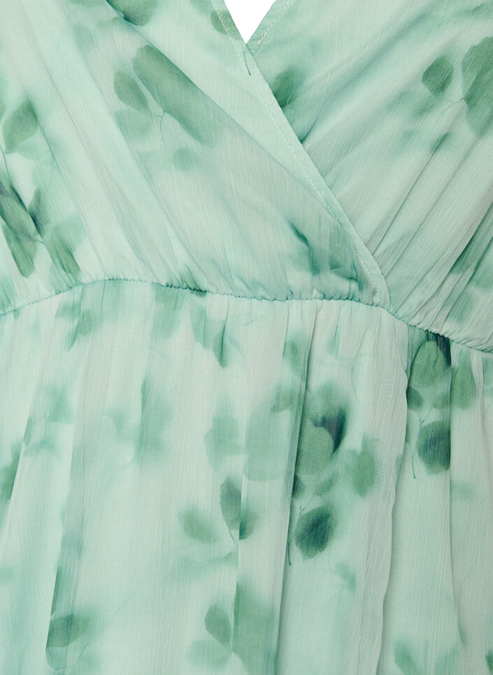 Robe longue en chiffon imprim&eacute; floral et manches courtes, Vert, Packshot