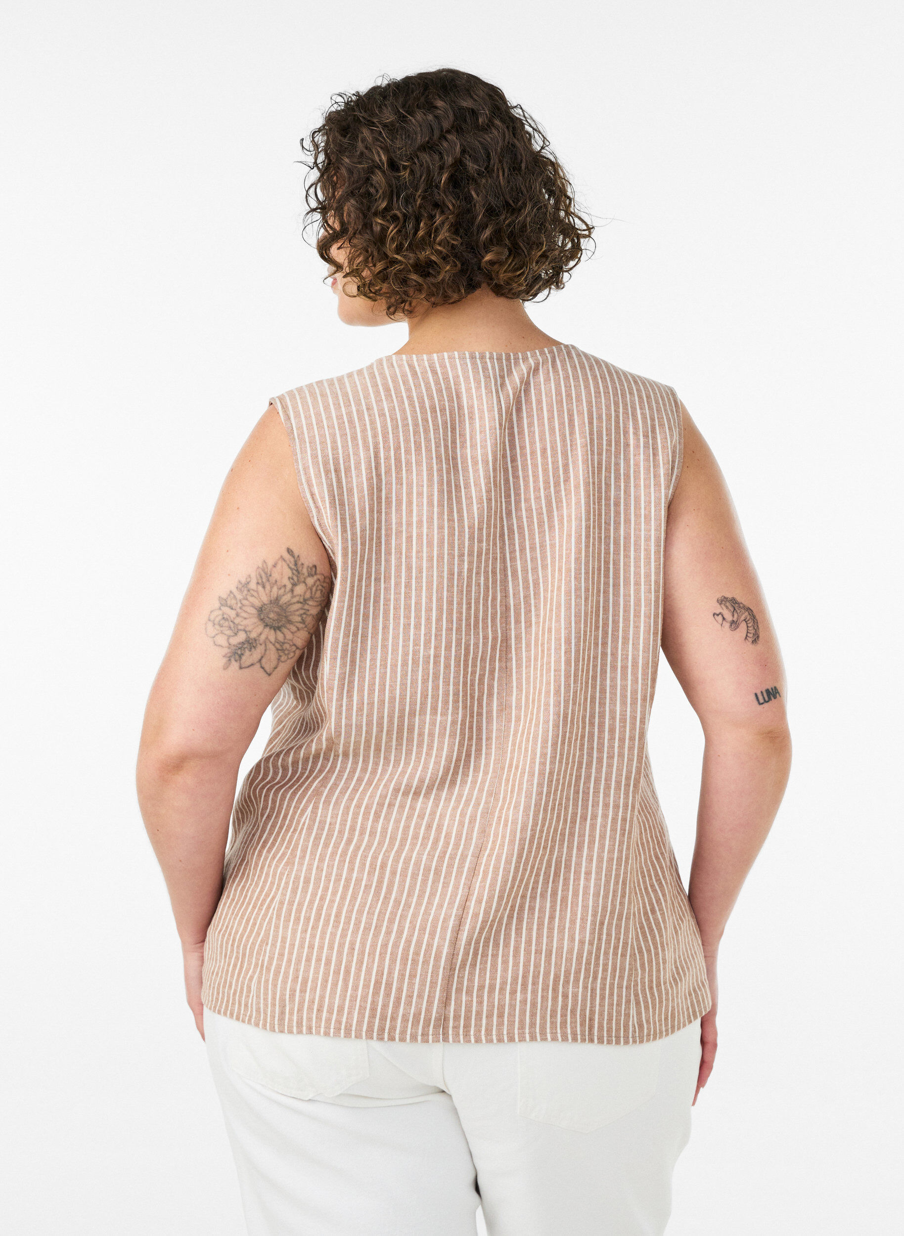 ZizziGilet ray&eacute; en lin et viscose, Beige, Model image number 2