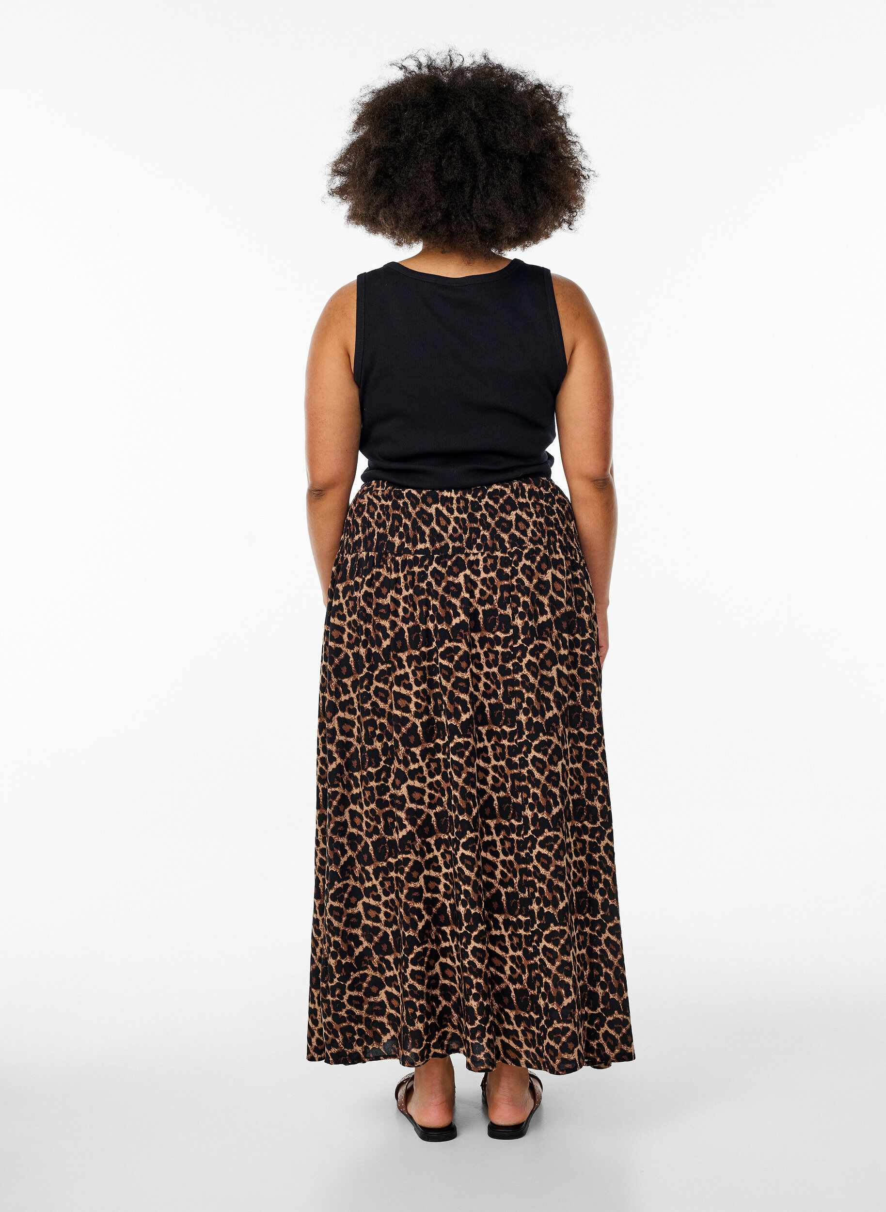 ZizziJupe longue en viscose avec smocks, Marron, Model image number 1