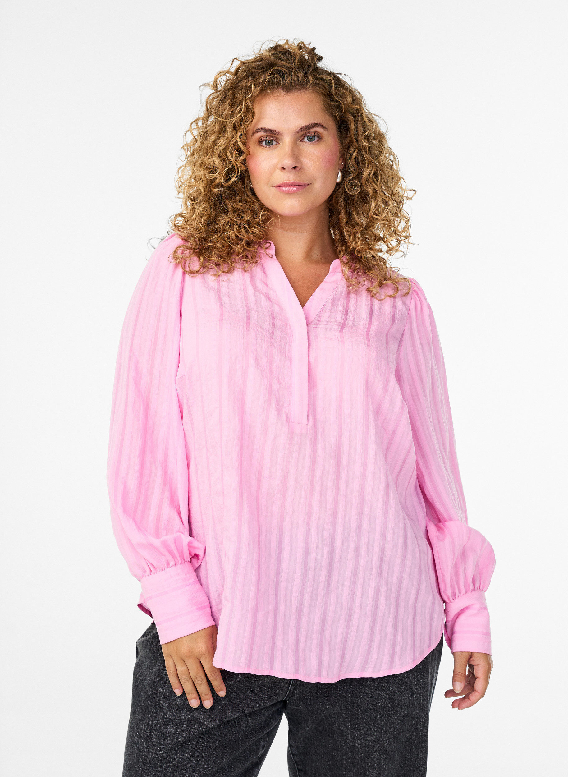 Blouse &agrave; rayures verticales, Rose, Model