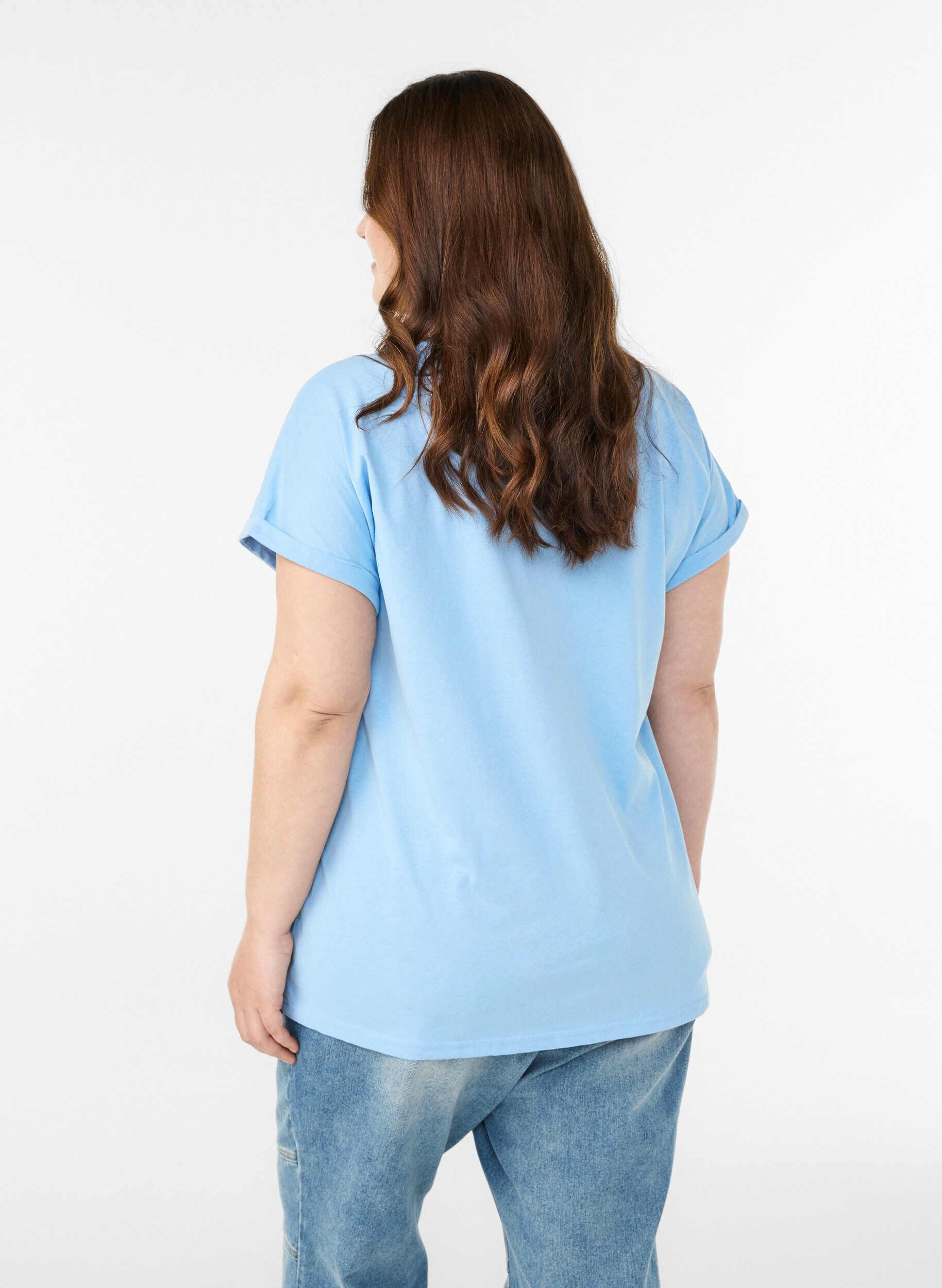 Zizzi T-shirt &agrave; manches courtes en m&eacute;lange de coton, Bleu Clair, Model image number 2