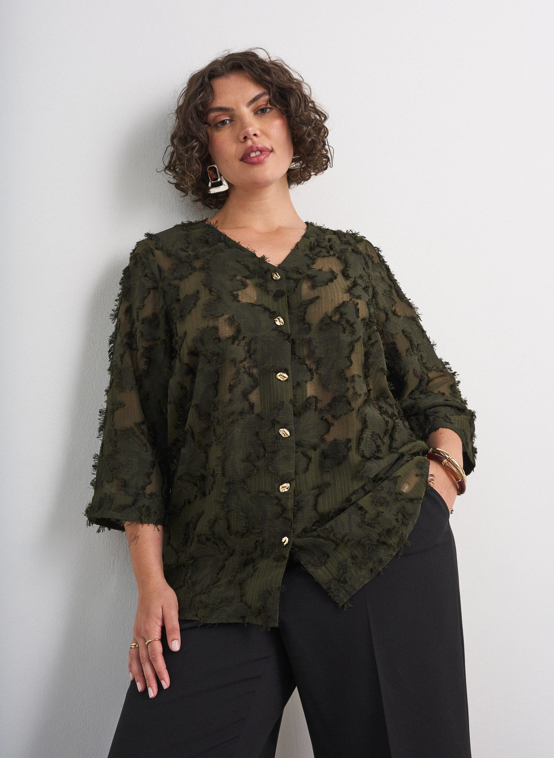 ZizziBlouse textur&eacute;e avec fils effiloch&eacute;s, Vert fonc&eacute;, Model image number 0