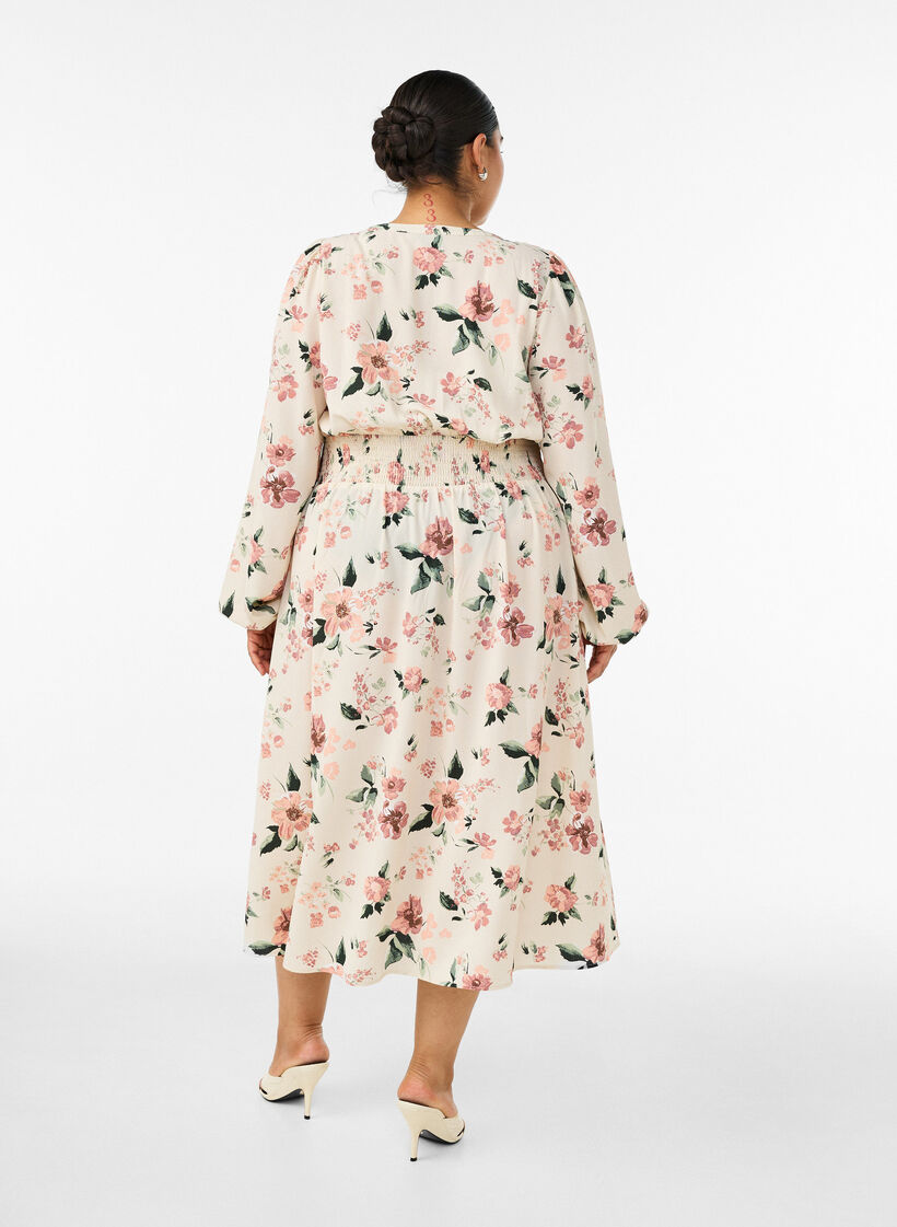 Robe midi avec smocks et boutons d&eacute;coratifs, Beige, Model image number 1