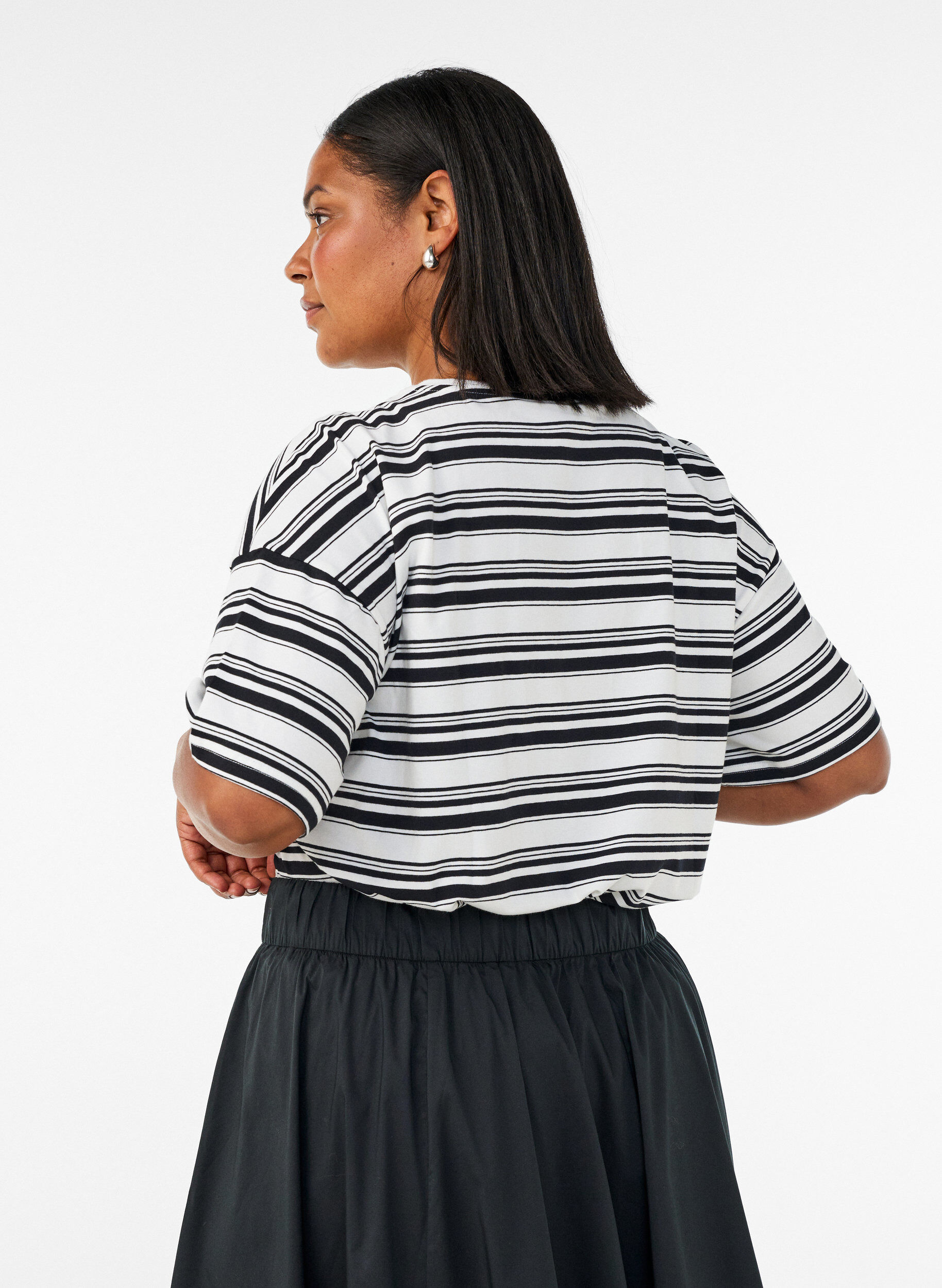ZizziT-shirt boxy &agrave; rayures, Noir, Model image number 2
