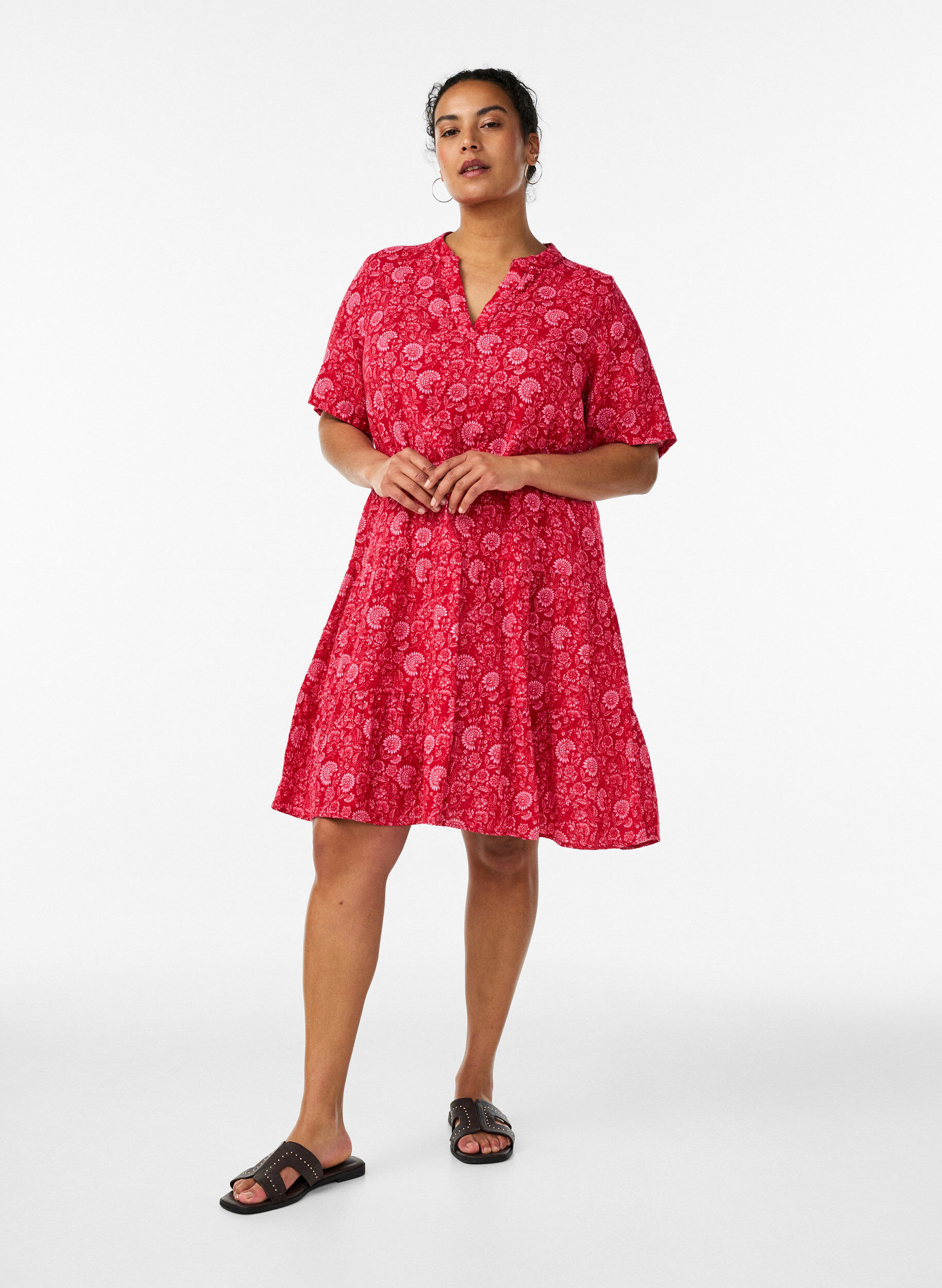 ZizziRobe courte &eacute;vas&eacute;e en mousseline de coton, Rouge, Model image number 1