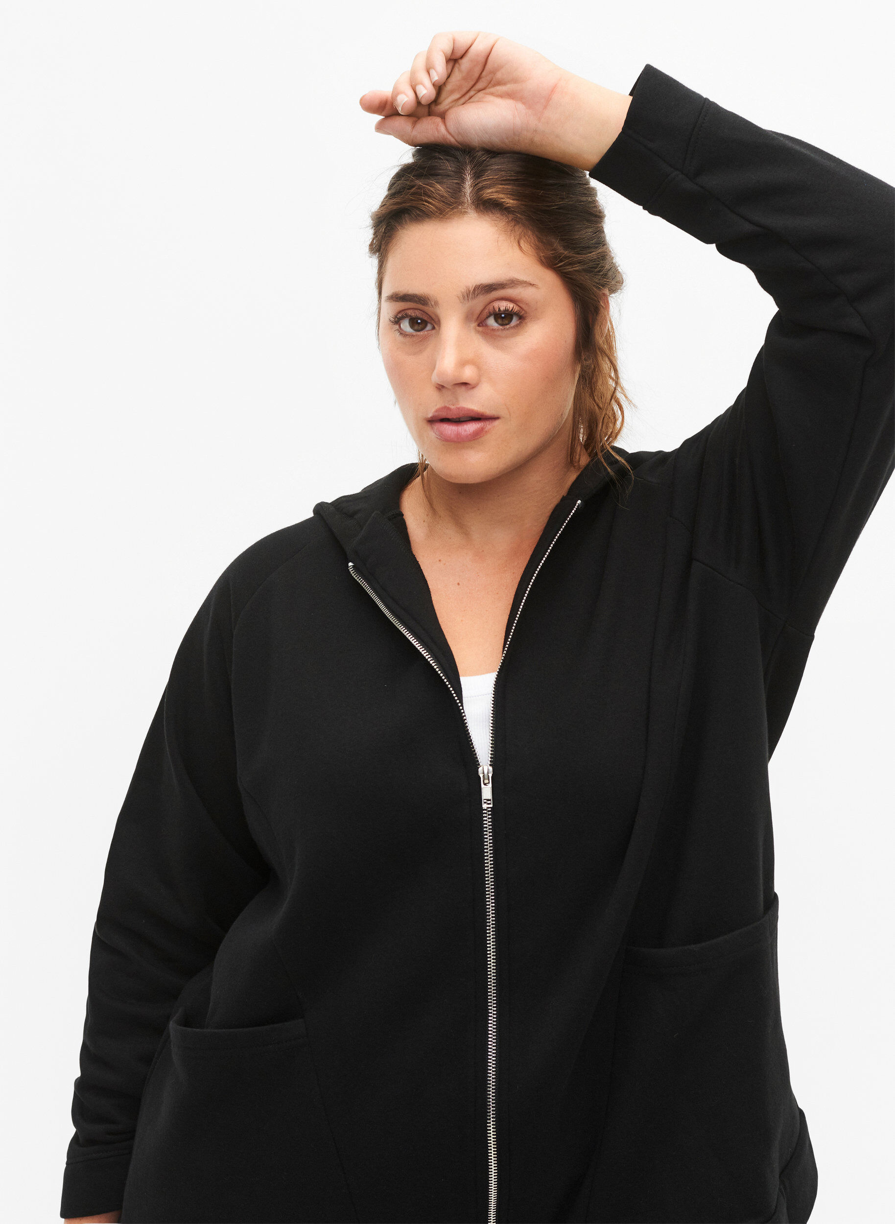 Zizzi Sweat-shirt &agrave; capuche, Black, Model image number 2