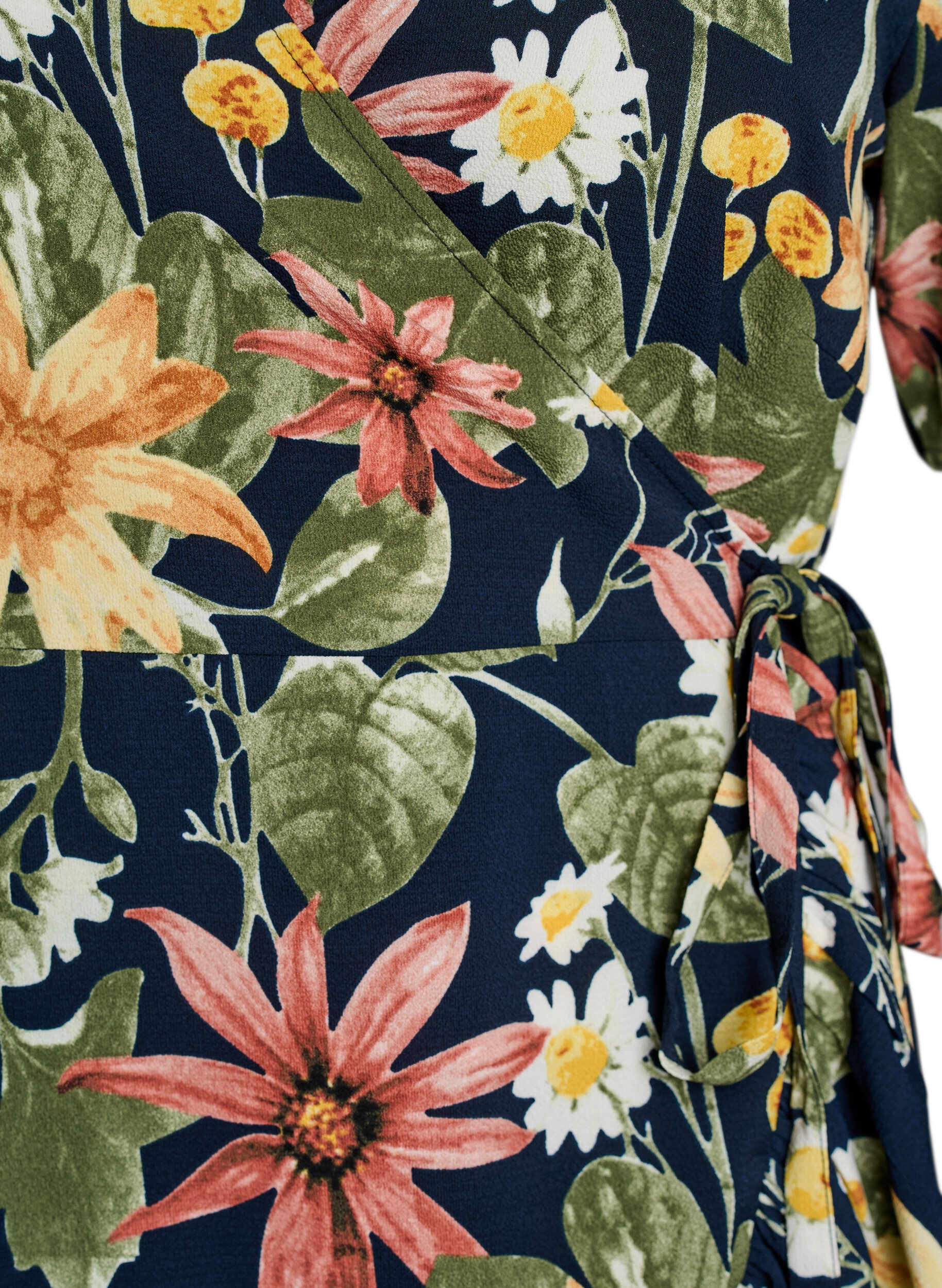 Zizzi Robe portefeuille &agrave; fleurs et manches courtes, Bleu, Packshot image number 2