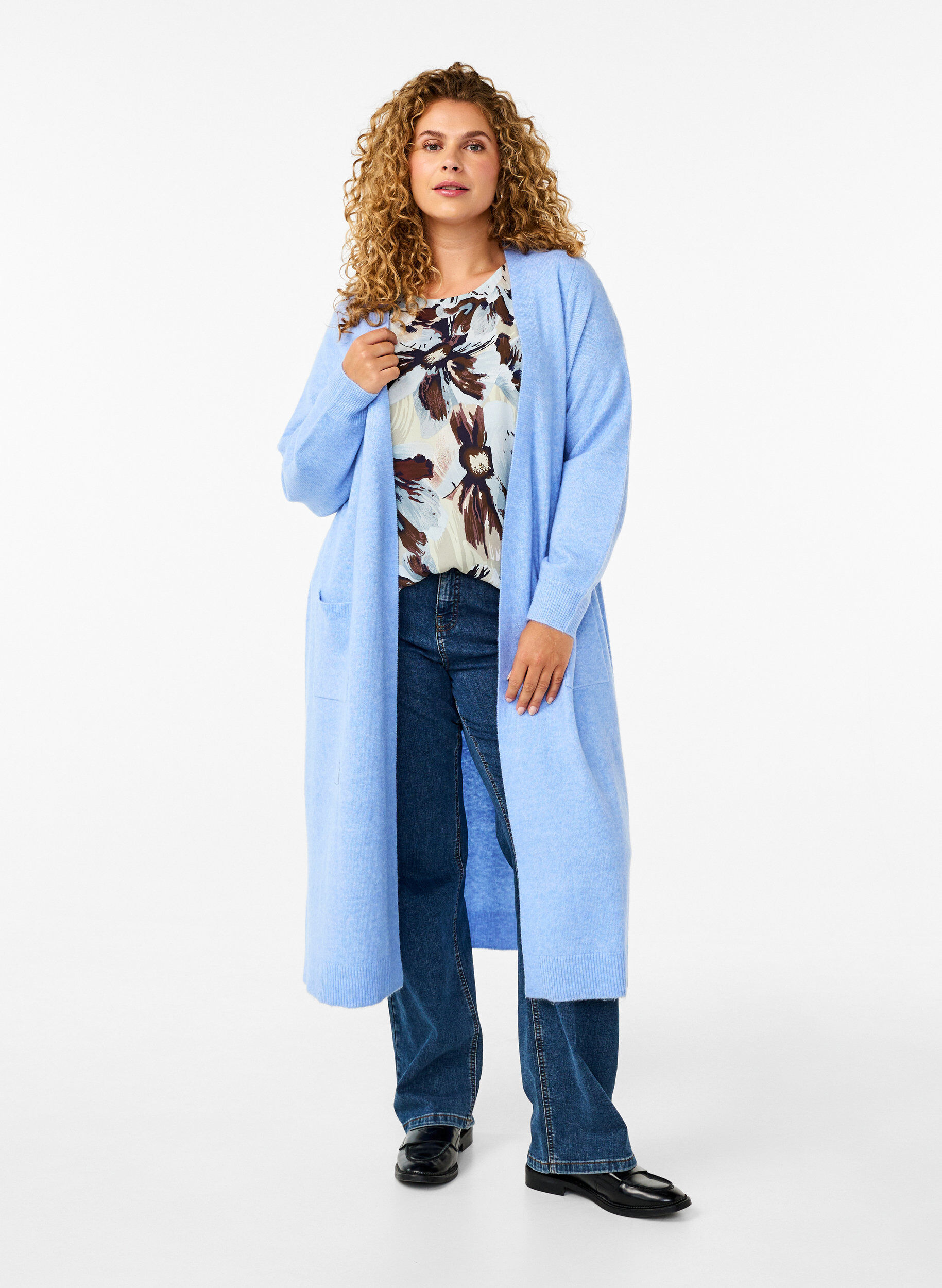 Zizzi Long cardigan tricot&eacute; avec poches, Cornflower Blue Mel., Model image number 0