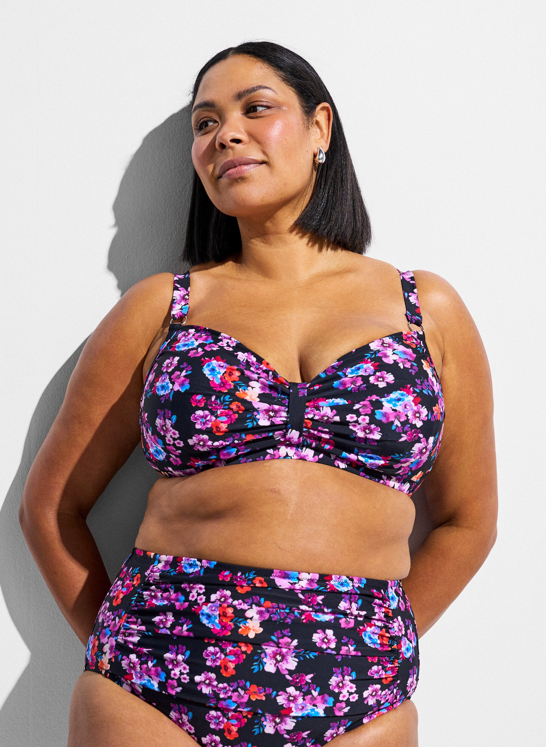 ZizziHaut de bikini avec armatures et imprim&eacute;, Violet, Model image number 0