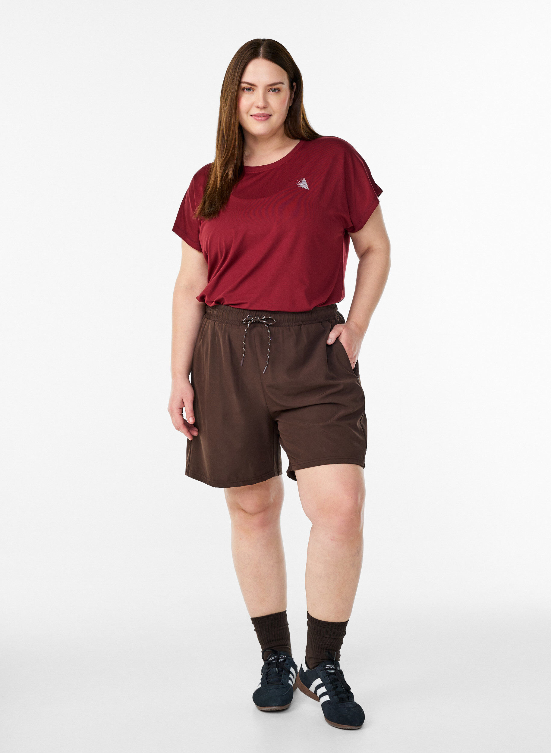 Zizzi T-shirt de sport couleur unie, Bordeaux, Model image number 1