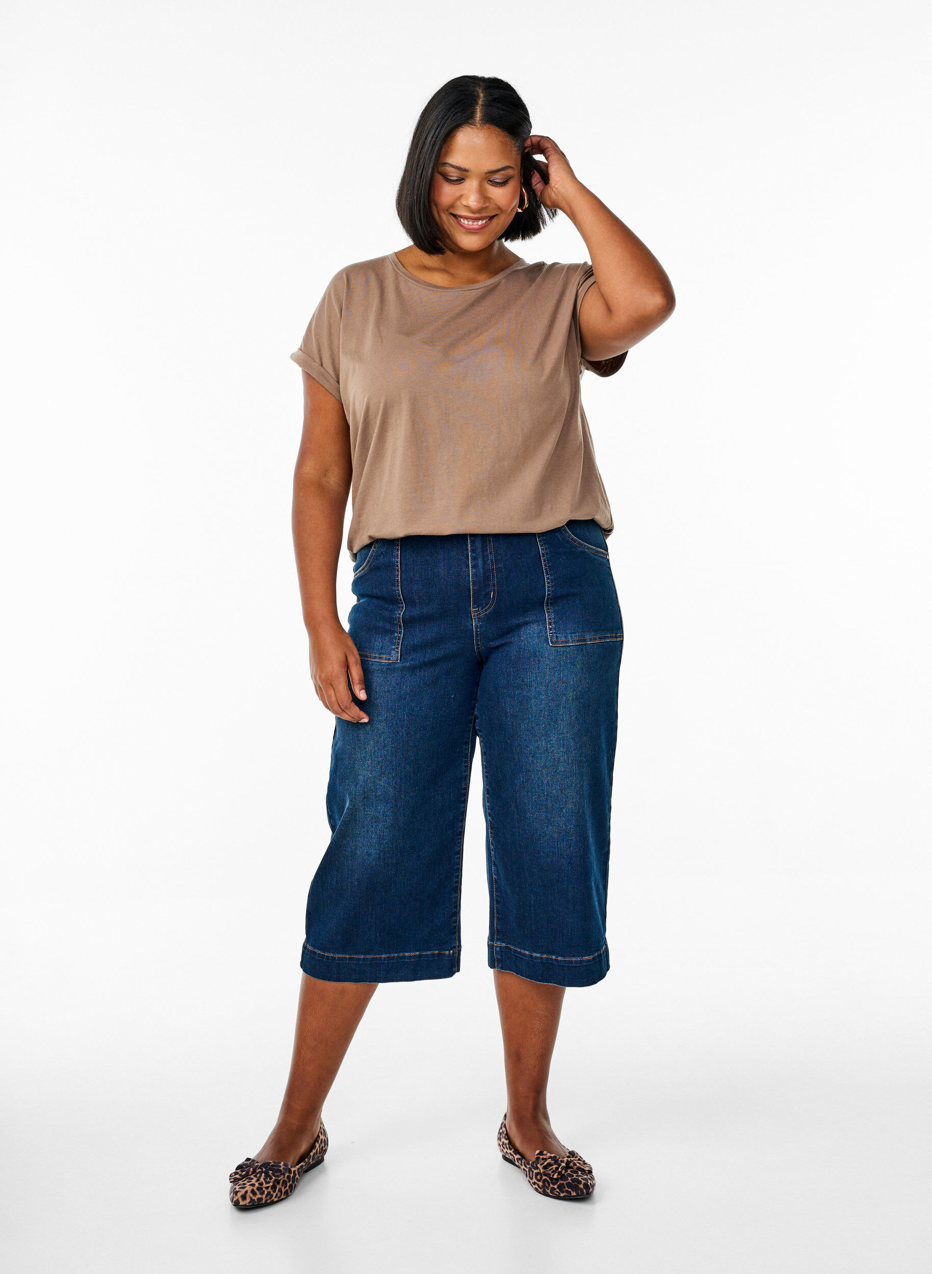 Zizzi T-shirt &agrave; manches courtes en m&eacute;lange de coton, Marron, Model image number 1