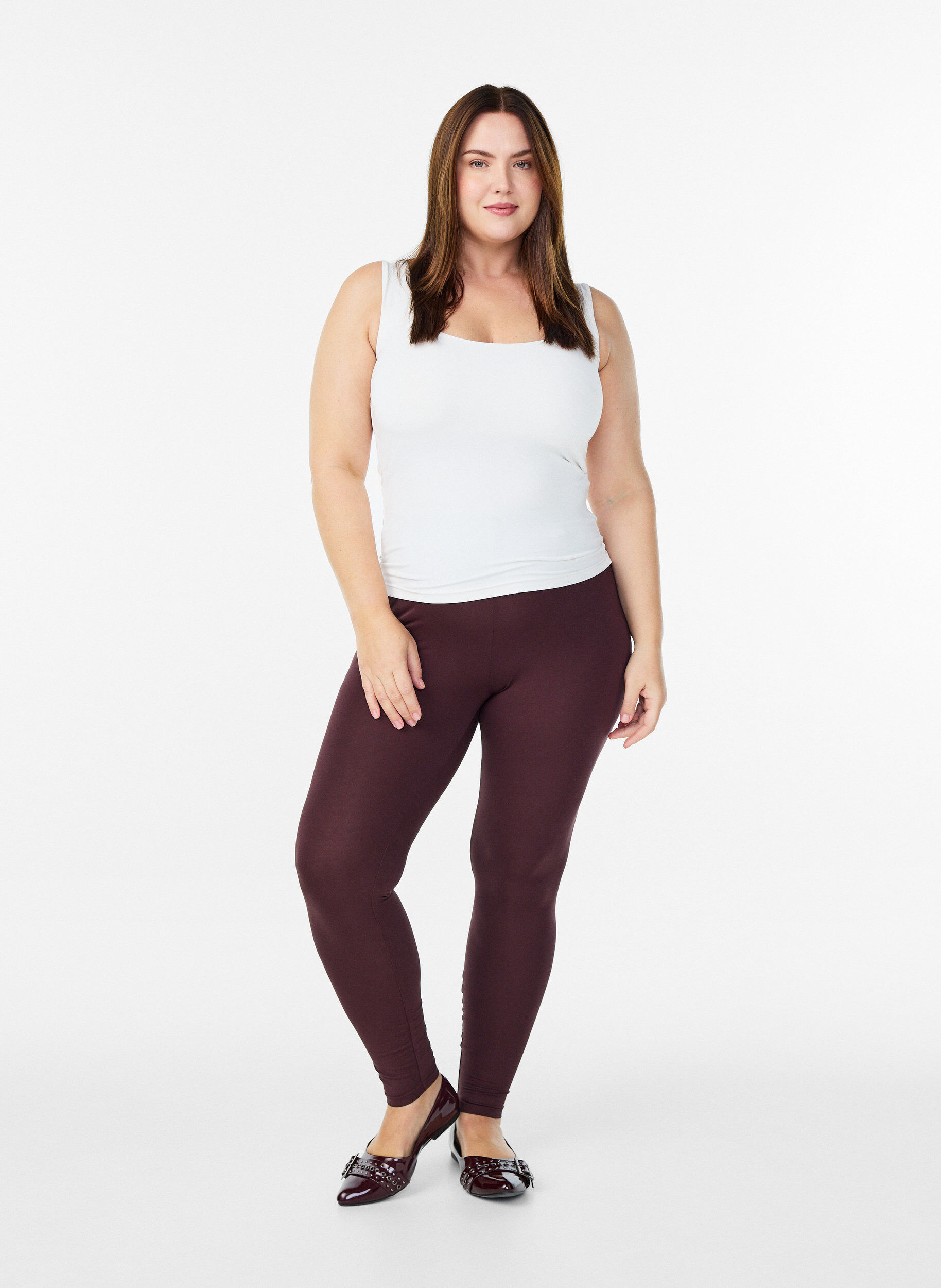 Zizzi Leggings basiques en viscose, Bordeaux fonc&eacute;, Model image number 1