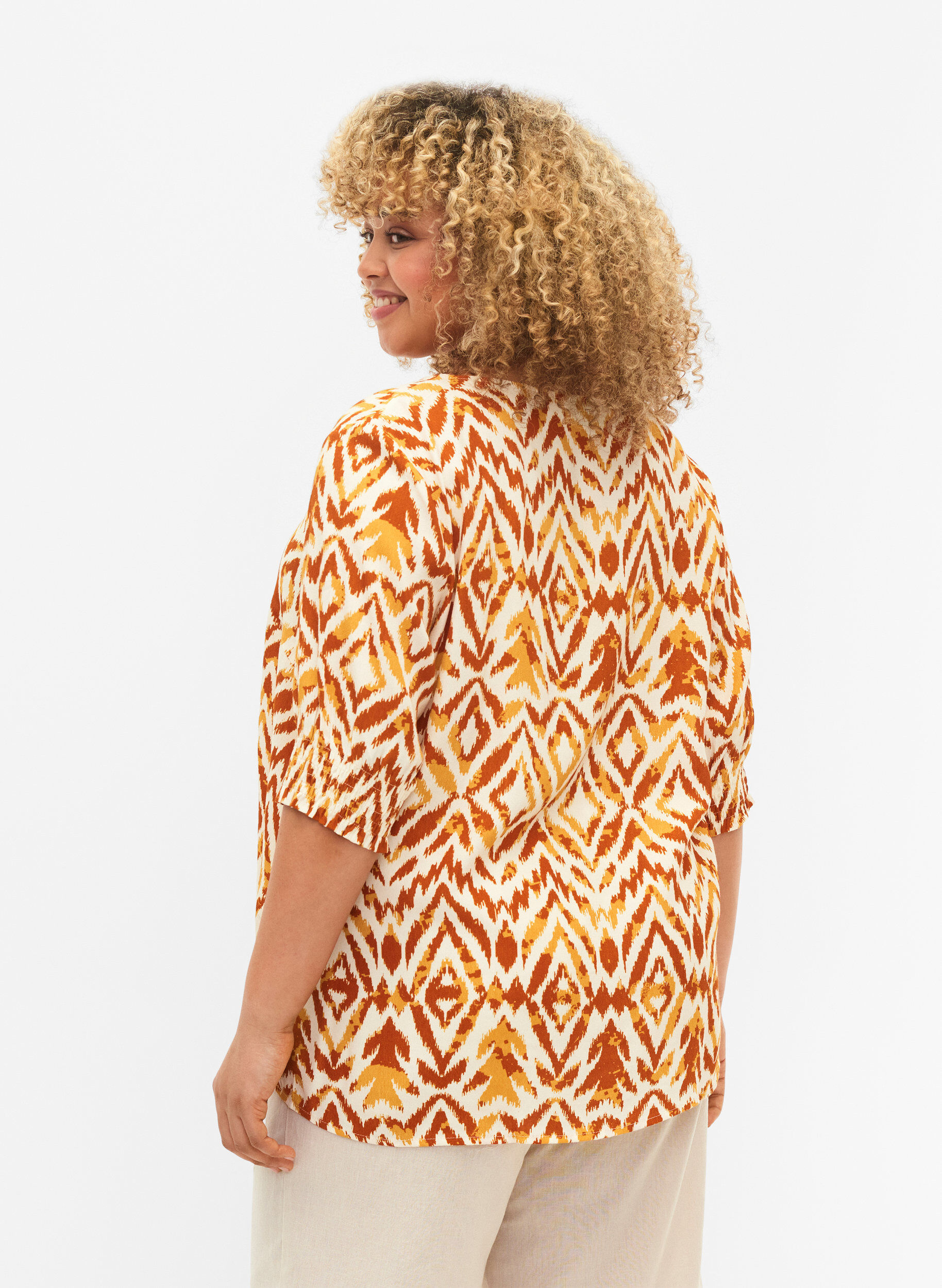 ZizziBlouse en viscose avec boutons, Amber Green Tribe, Model image number 1