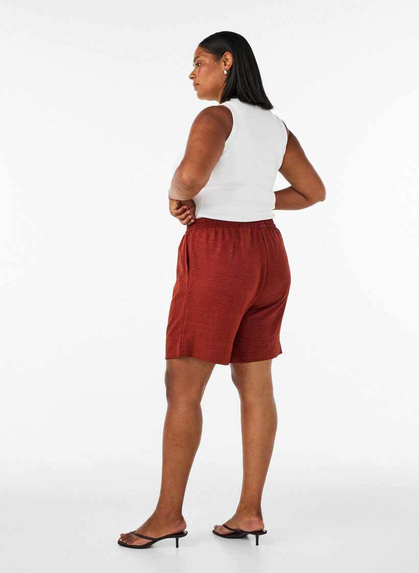 Short avec poches et taille haute, Bordeaux, Model image number 2