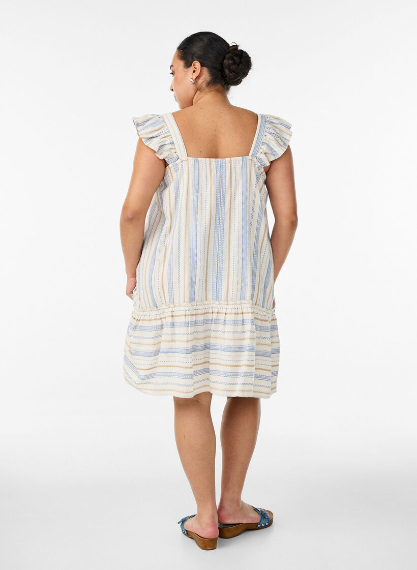 Robe d'&eacute;t&eacute; sans manches avec un motif tiss&eacute;, Vanille, Model image number 2
