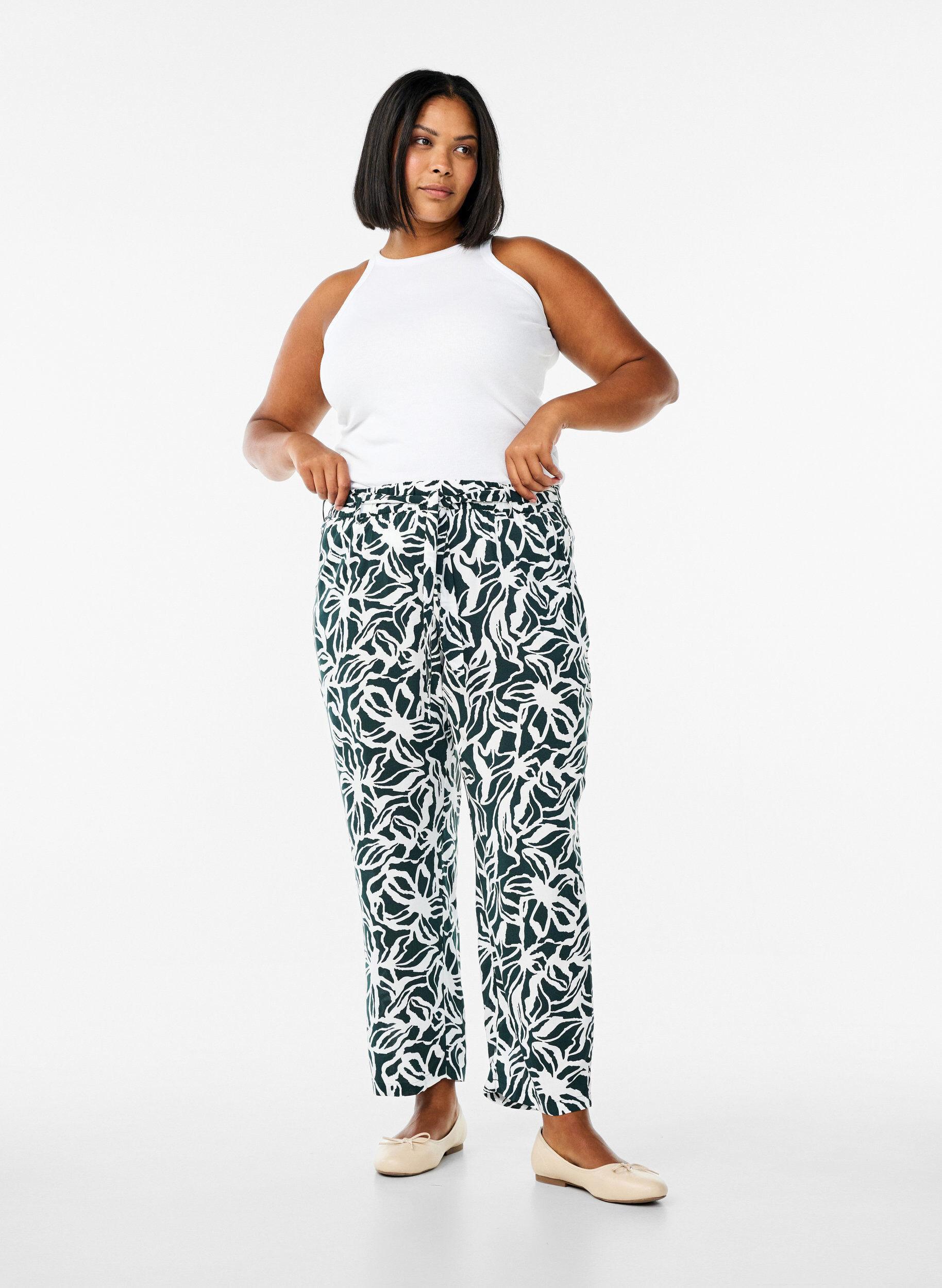 ZizziPantalon taille haute en viscose, Vert fonc&eacute;, Model image number 0