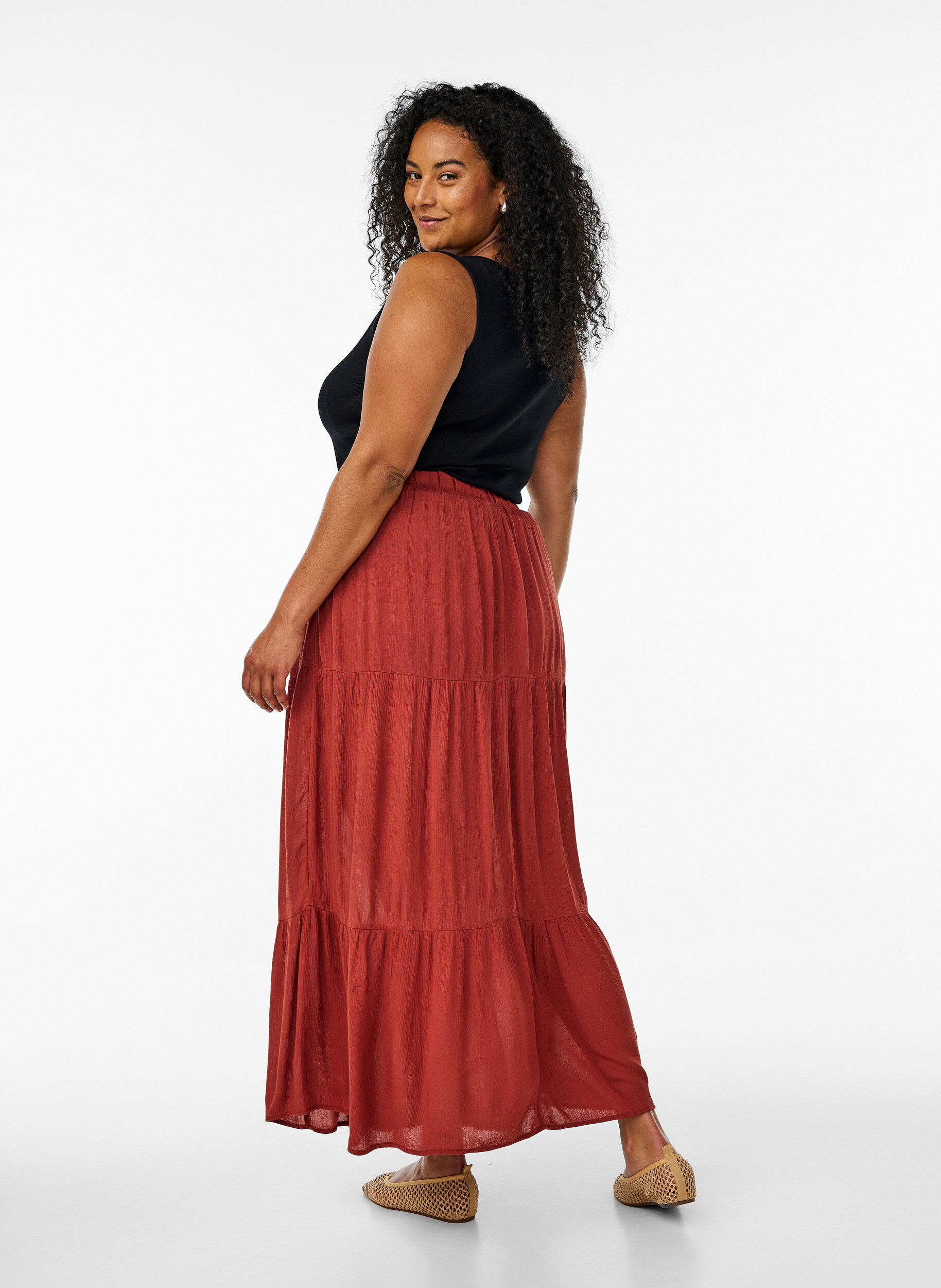 Zizzi Jupe longue &agrave; taille &eacute;lastiqu&eacute;e, Rouge, Model image number 1