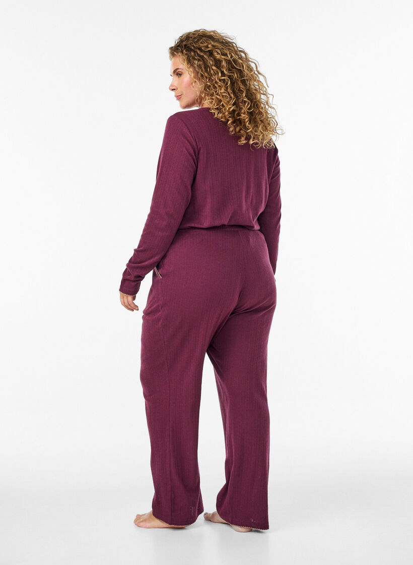 Bas de pyjama en coton biologique avec broderie ajour&eacute;e, Bordeaux fonc&eacute;, Model image number 1