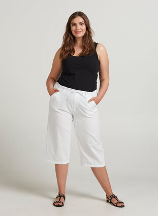 Pantalon 3/4, Bright White, Model image number 0