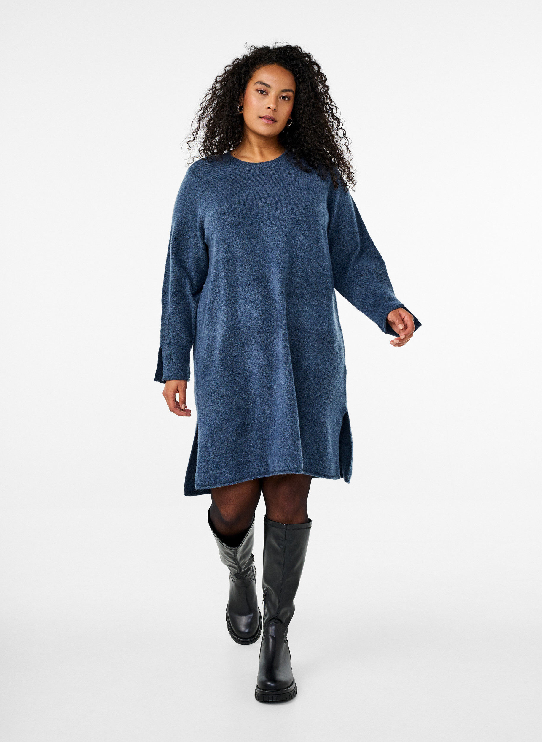 Zizzi Robe en tricot avec des fentes, Bering Sea Mel., Model image number 2