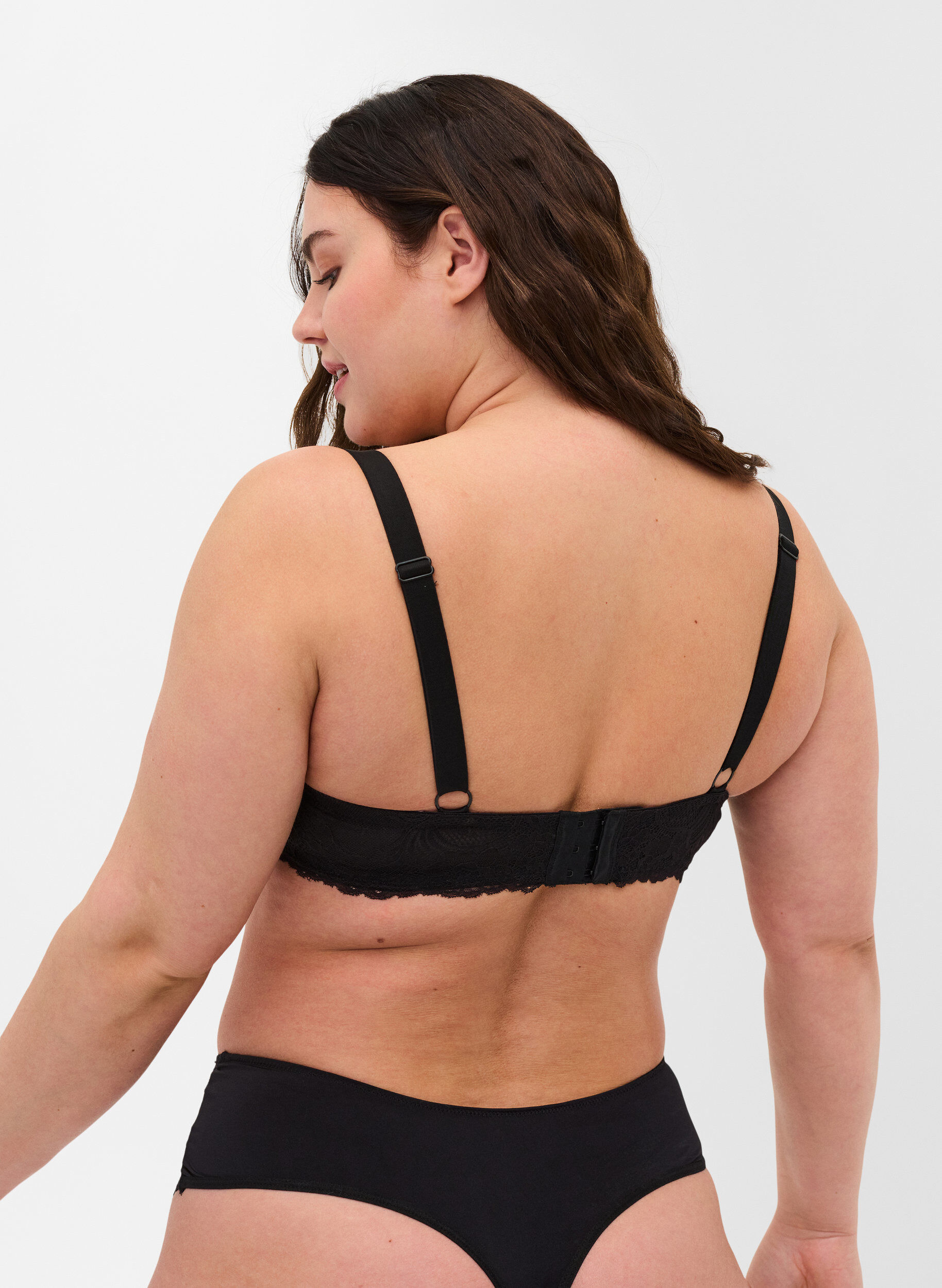 Zizzi Soutien-gorge en dentelle avec r&eacute;sille, Black, Model image number 1