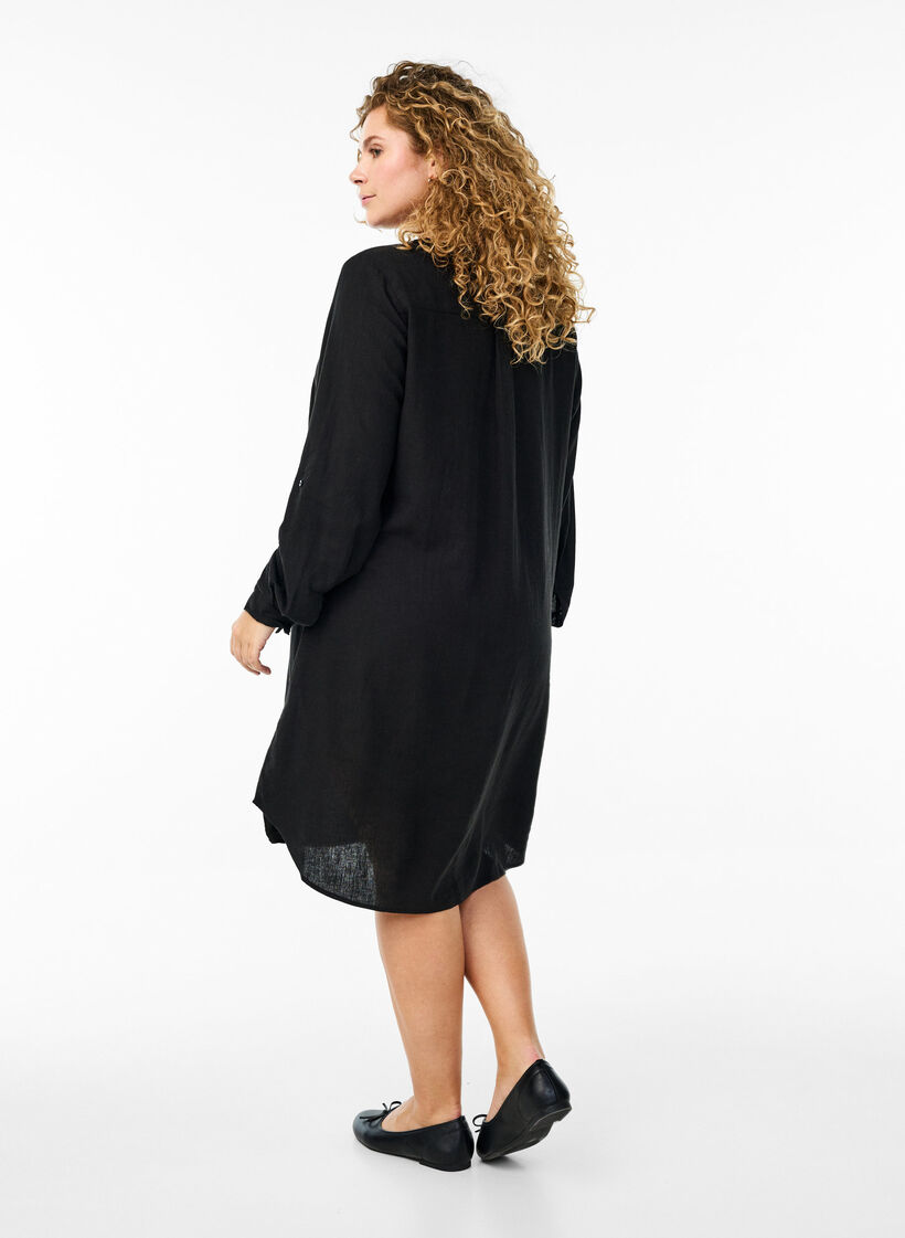 Chemise longue en lin et viscose, Noir, Model image number 1
