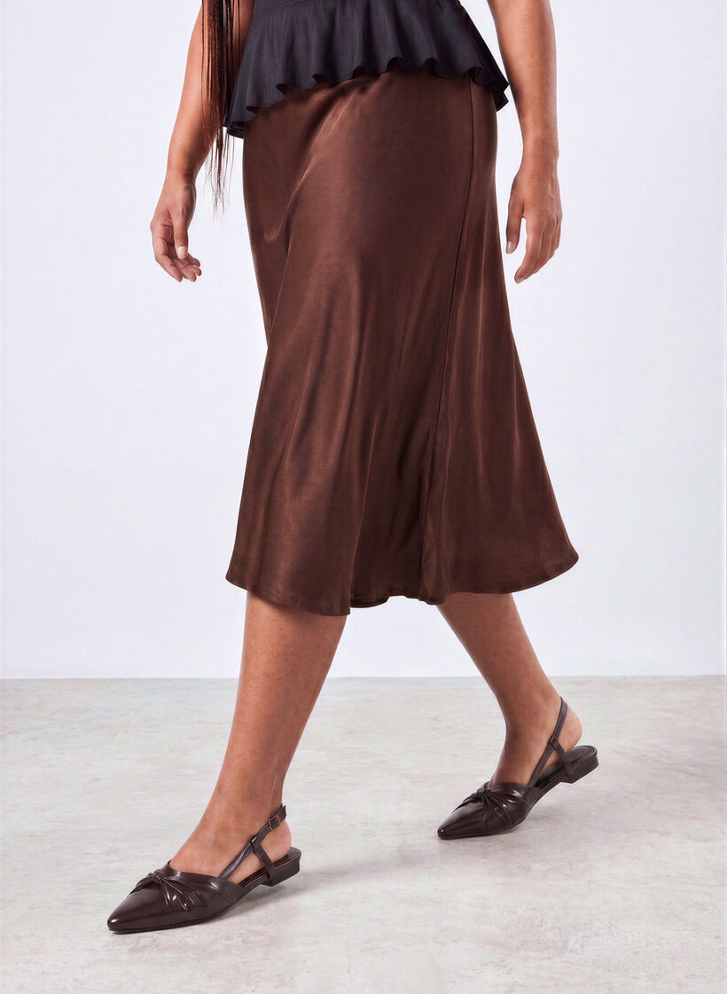 Slingback avec n&oelig;ud et aspect verni, Marron, Model