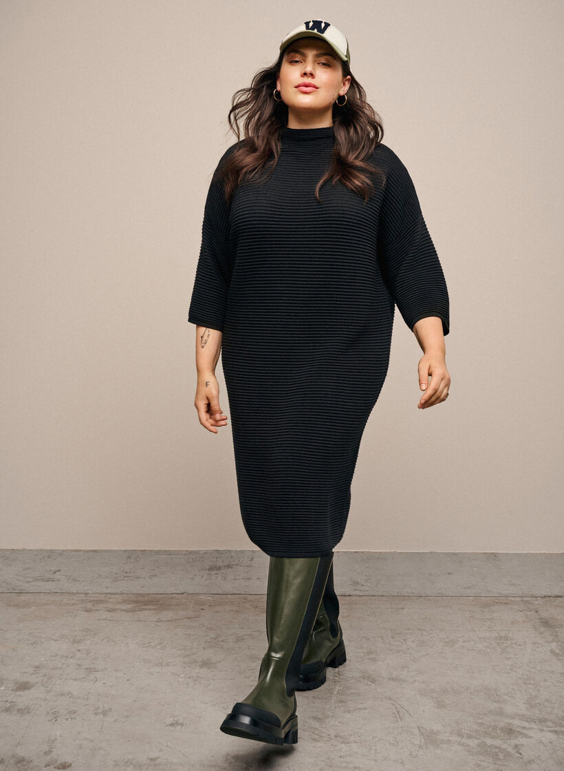 Robe en maille à manches courtes, Black, Image image number 0