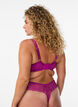 Soutien-gorge rembourr&eacute; avec dentelle et armatures, Violet, Model image number 2