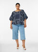 Blouse en viscose &agrave; imprim&eacute; cachemire et manches ballon, Bleu, Model image number 1