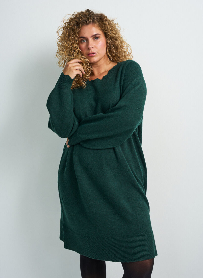Robe courte en maille avec ourlet ondul&eacute; et fentes, Vert fonc&eacute;, Model image number 0