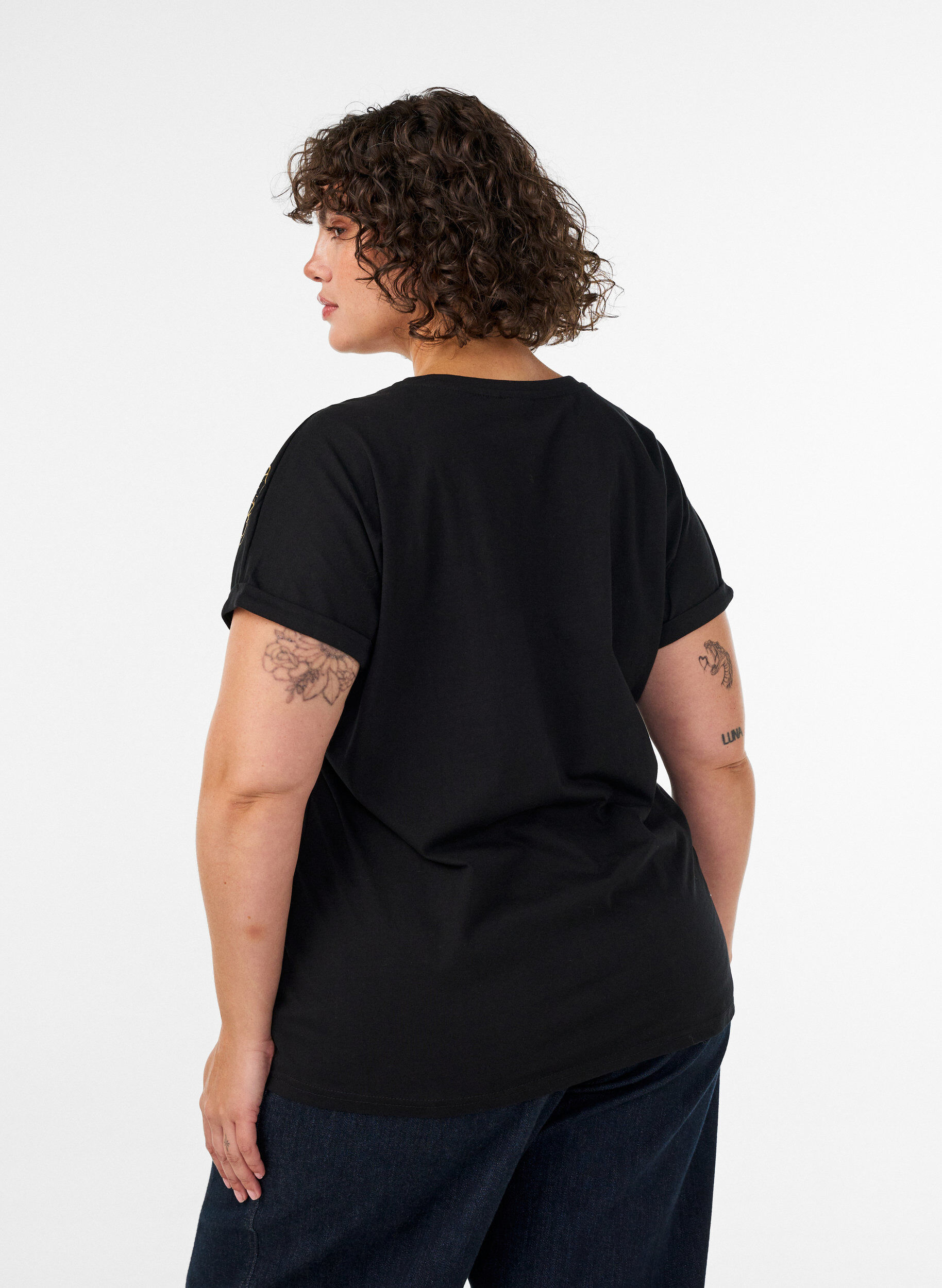 ZizziT-shirt en coton &agrave; imprim&eacute; floral, Noir, Model image number 2