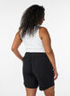 Short avec poches et coupe ample, Noir, Model image number 2