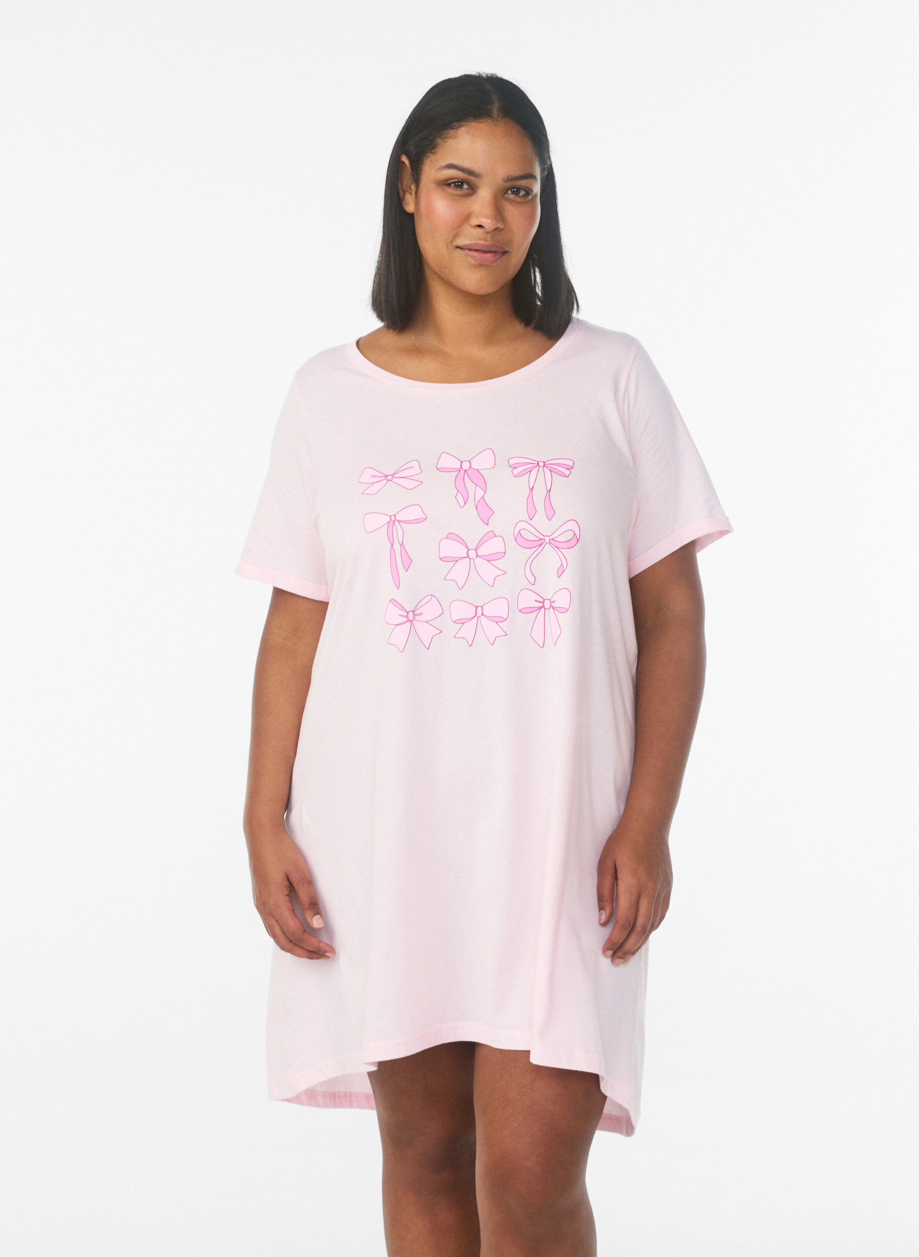Chemise de nuit &agrave; manches courtes en coton biologique, Rose, Model