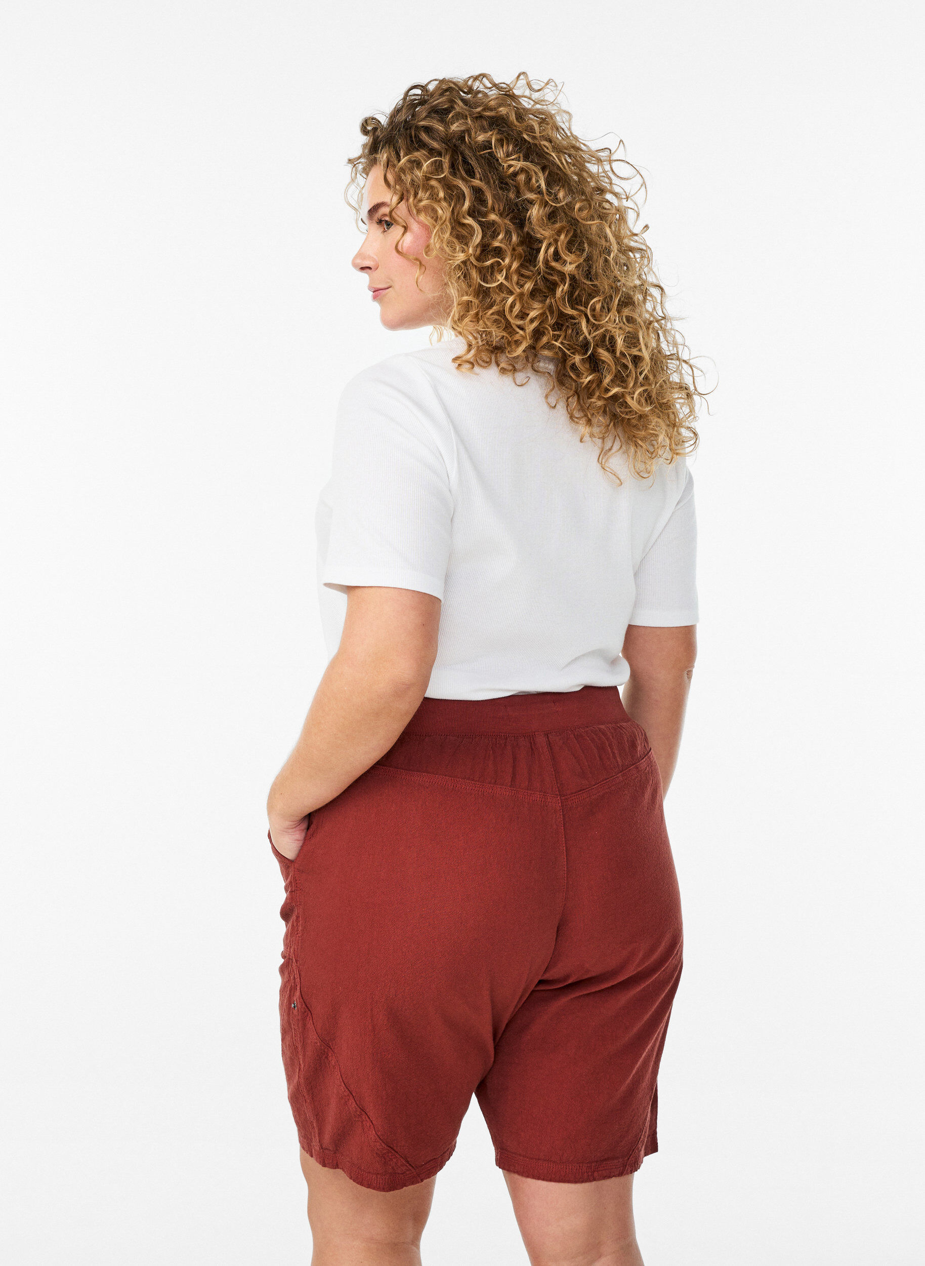 ZizziShort en coton ample avec poches, Bordeaux, Model image number 2