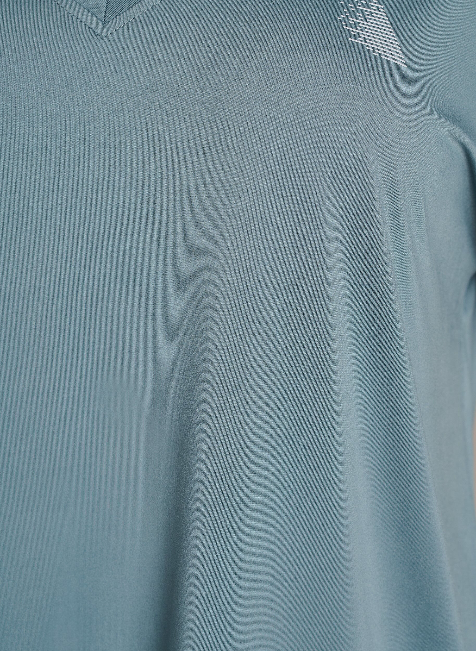 Zizzi T-shirt d&rsquo;entra&icirc;nement ample avec col en V, Gris bleut&eacute;, Packshot image number 2