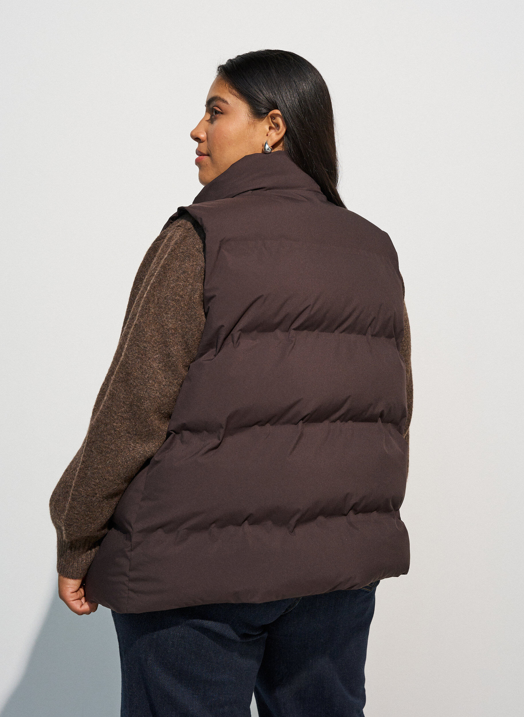 ZizziDoudoune sans manches courte avec col montant, Marron, Model image number 2