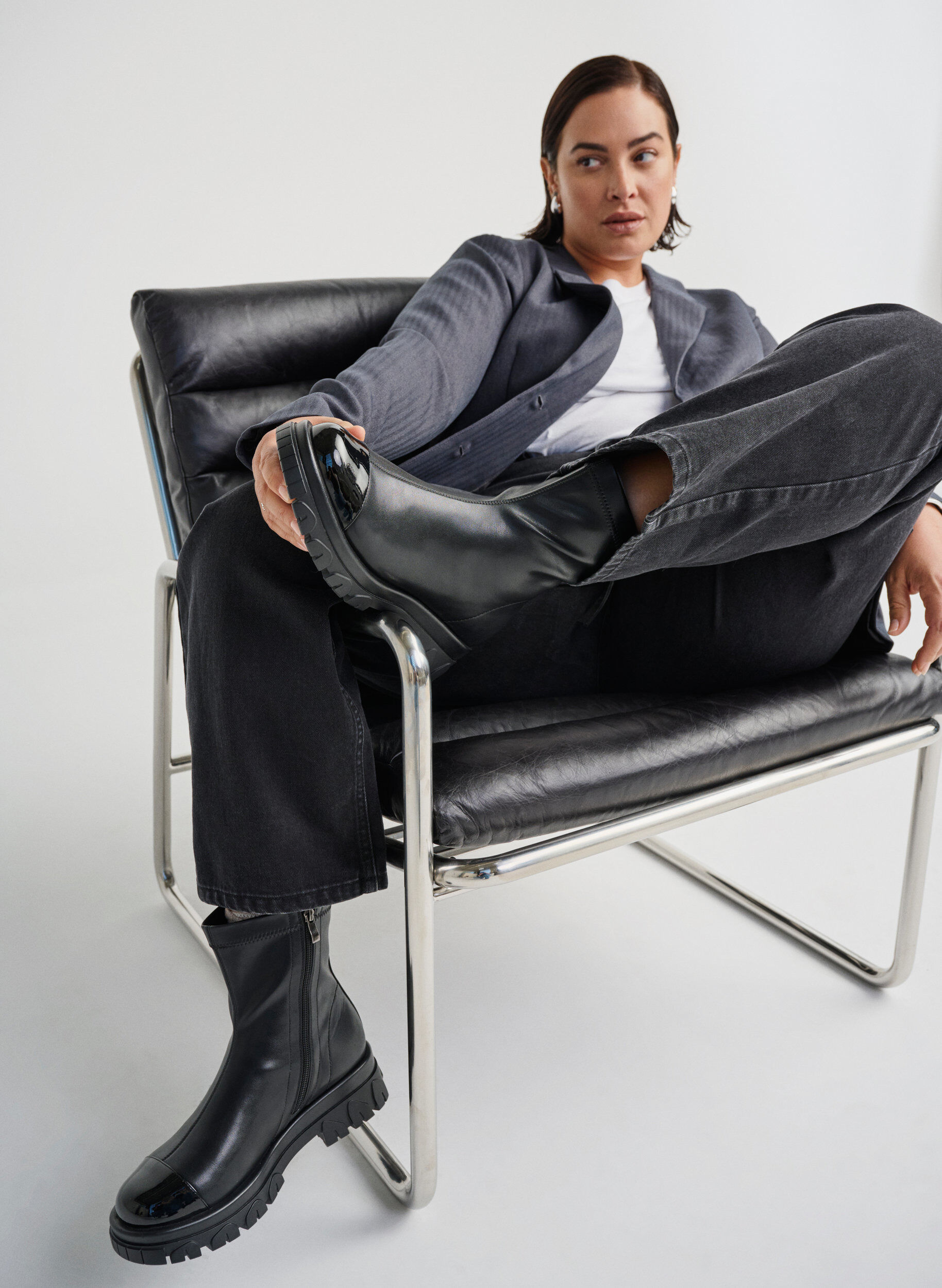 Large - Bottine chunky avec d&eacute;tail en vernis