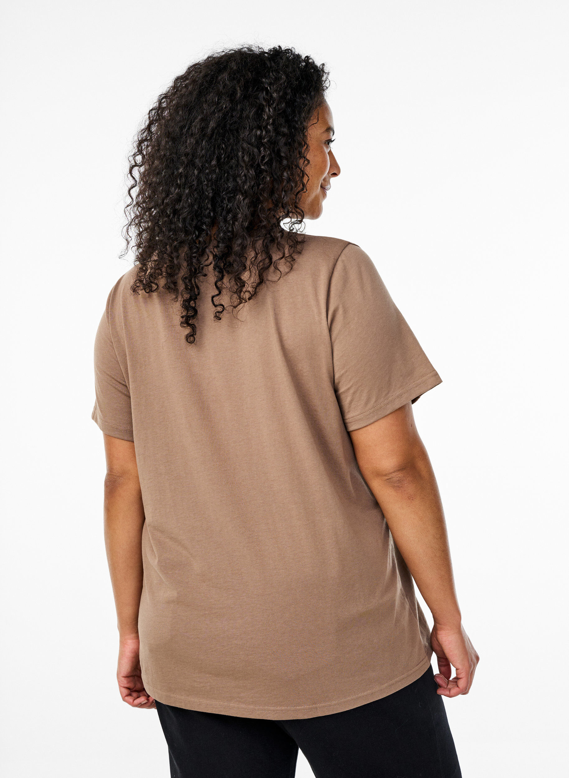 Zizzi FLASH - T-shirt col V, Marron, Model image number 2