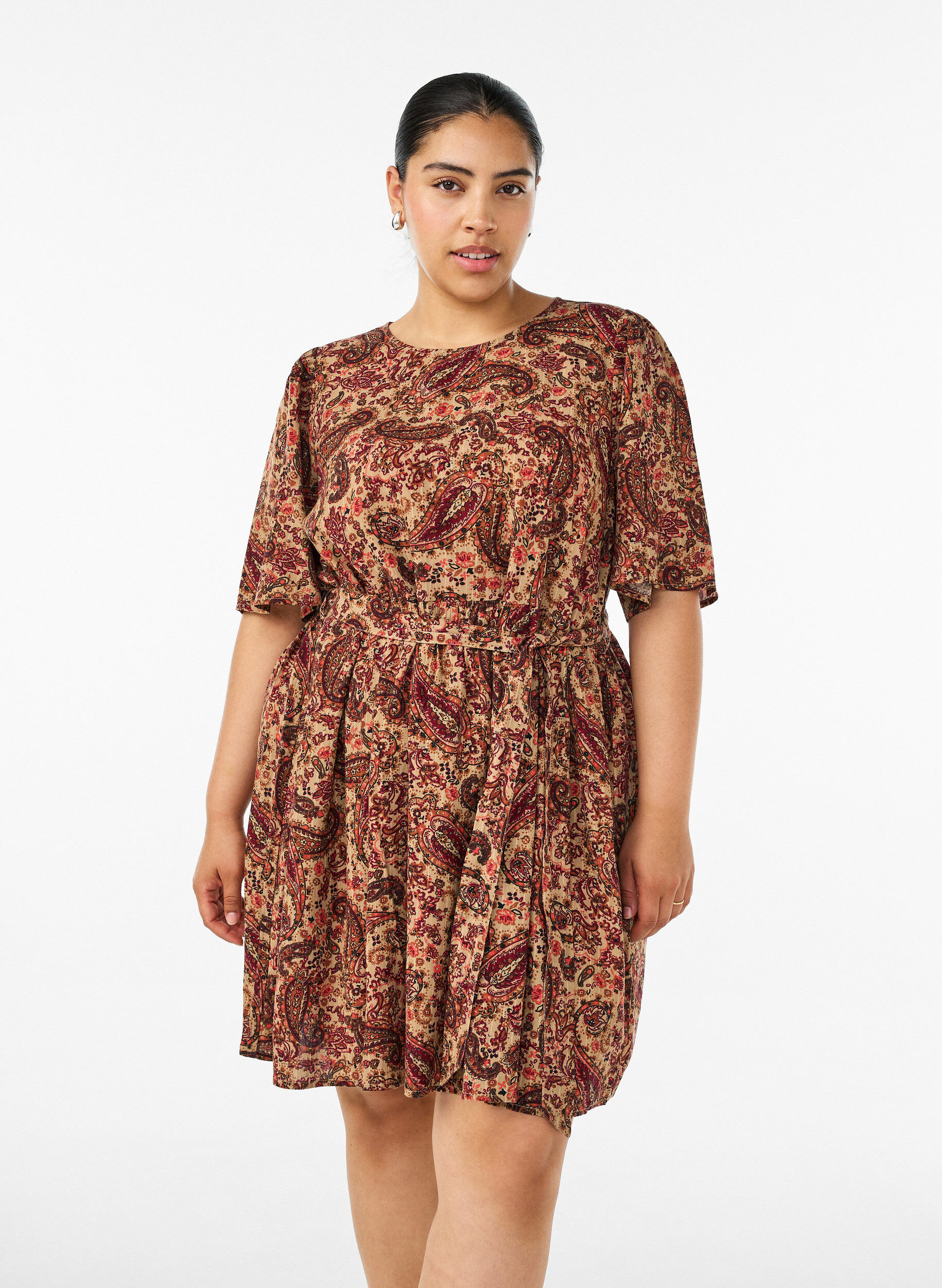 Robe &agrave; imprim&eacute; cachemire et ceinture &agrave; nouer, Marron, Model