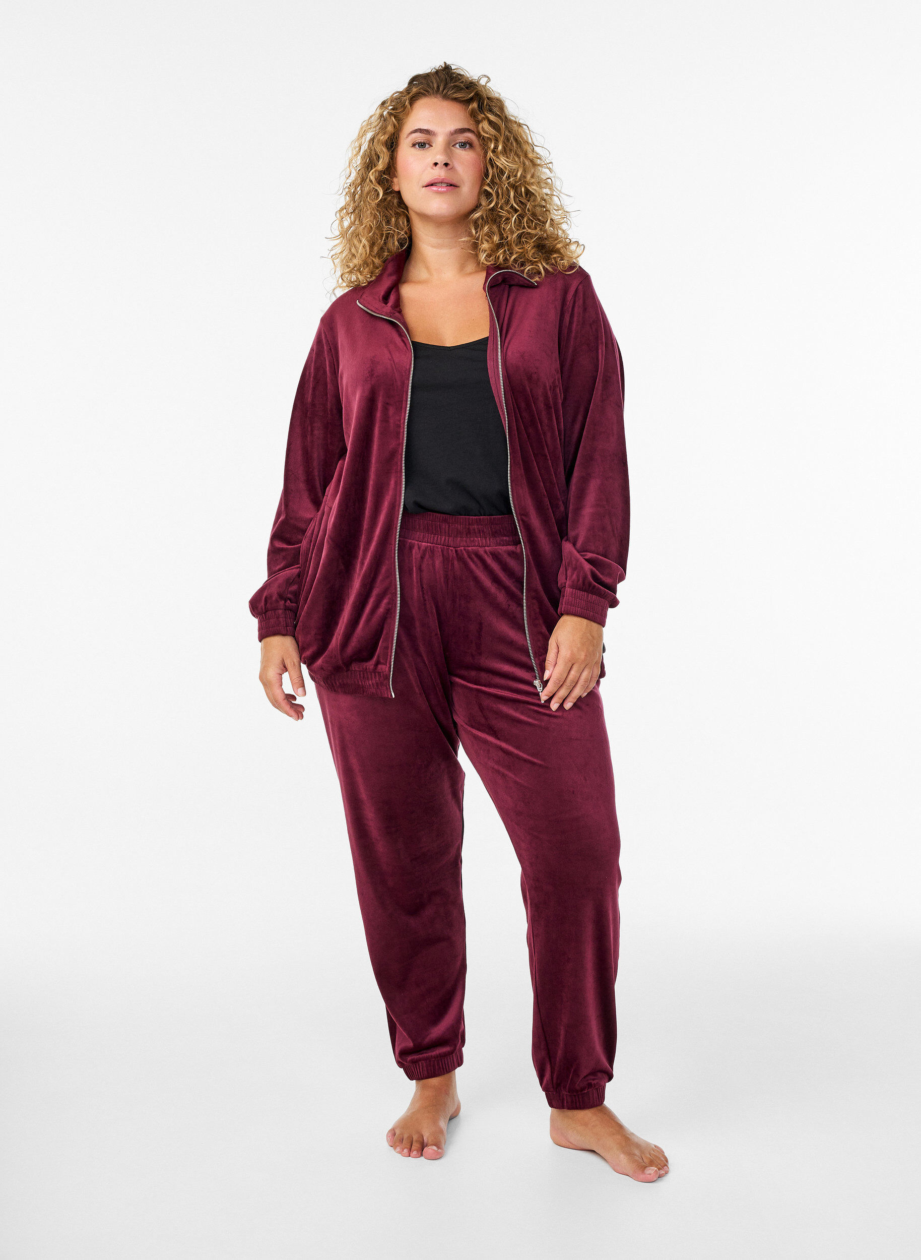 Pantalon ample en velours, Bordeaux fonc&eacute;, Model