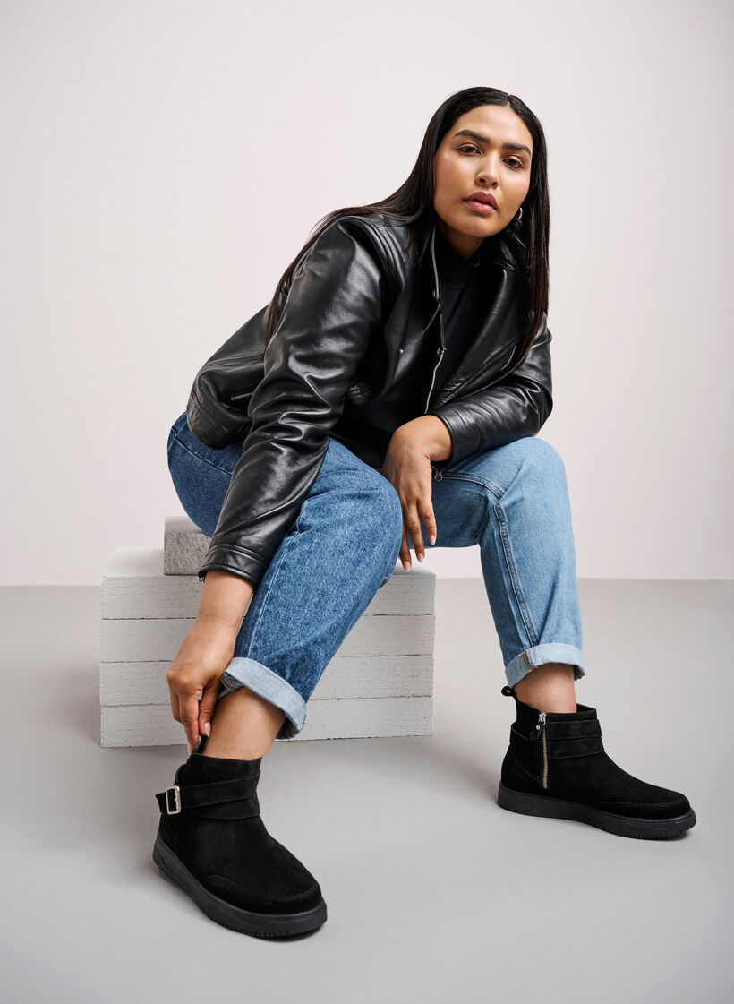 Bottines coupe large en daim, Black, Image image number 0